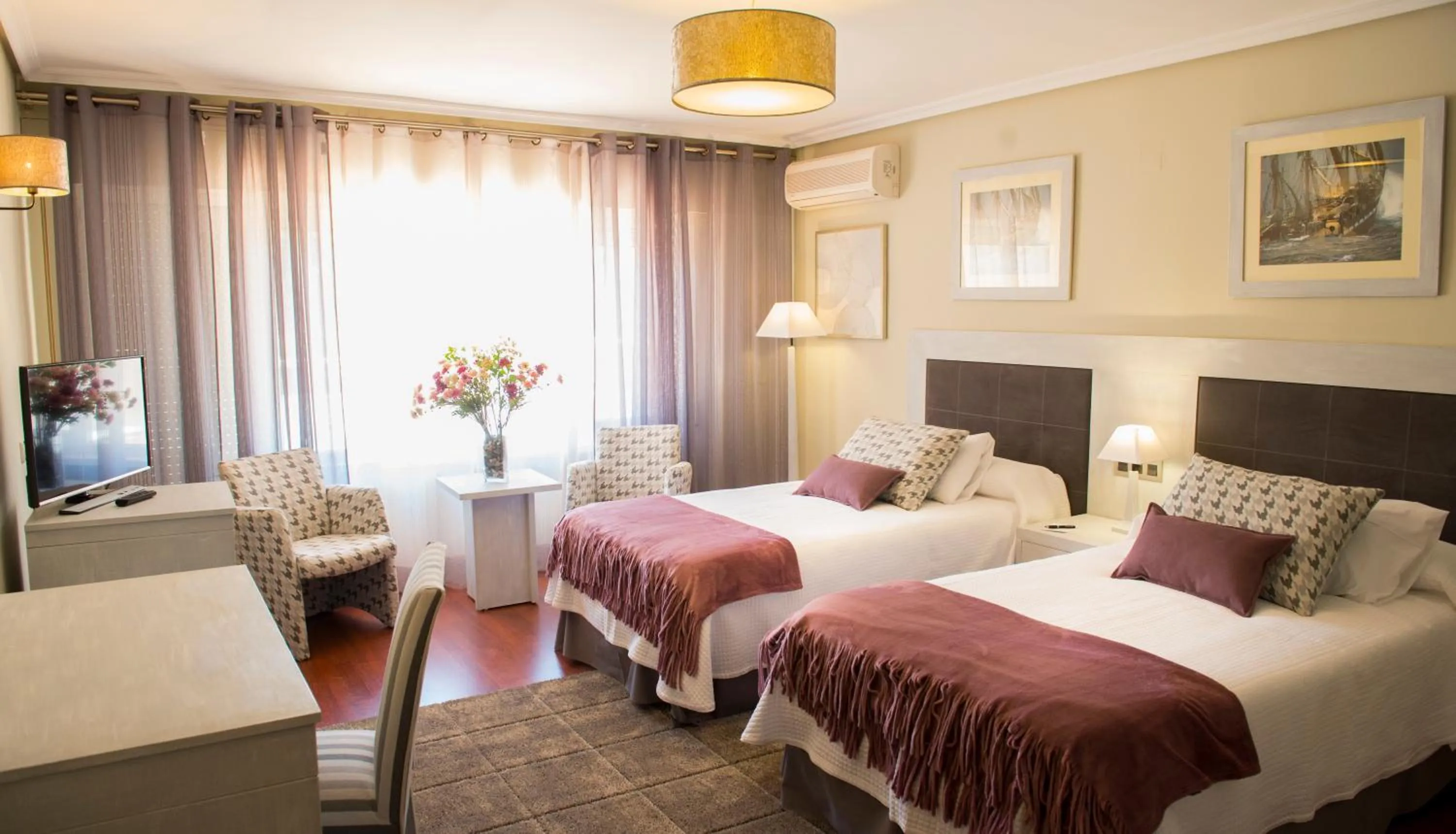 Bedroom, Bed in Hotel Náyade