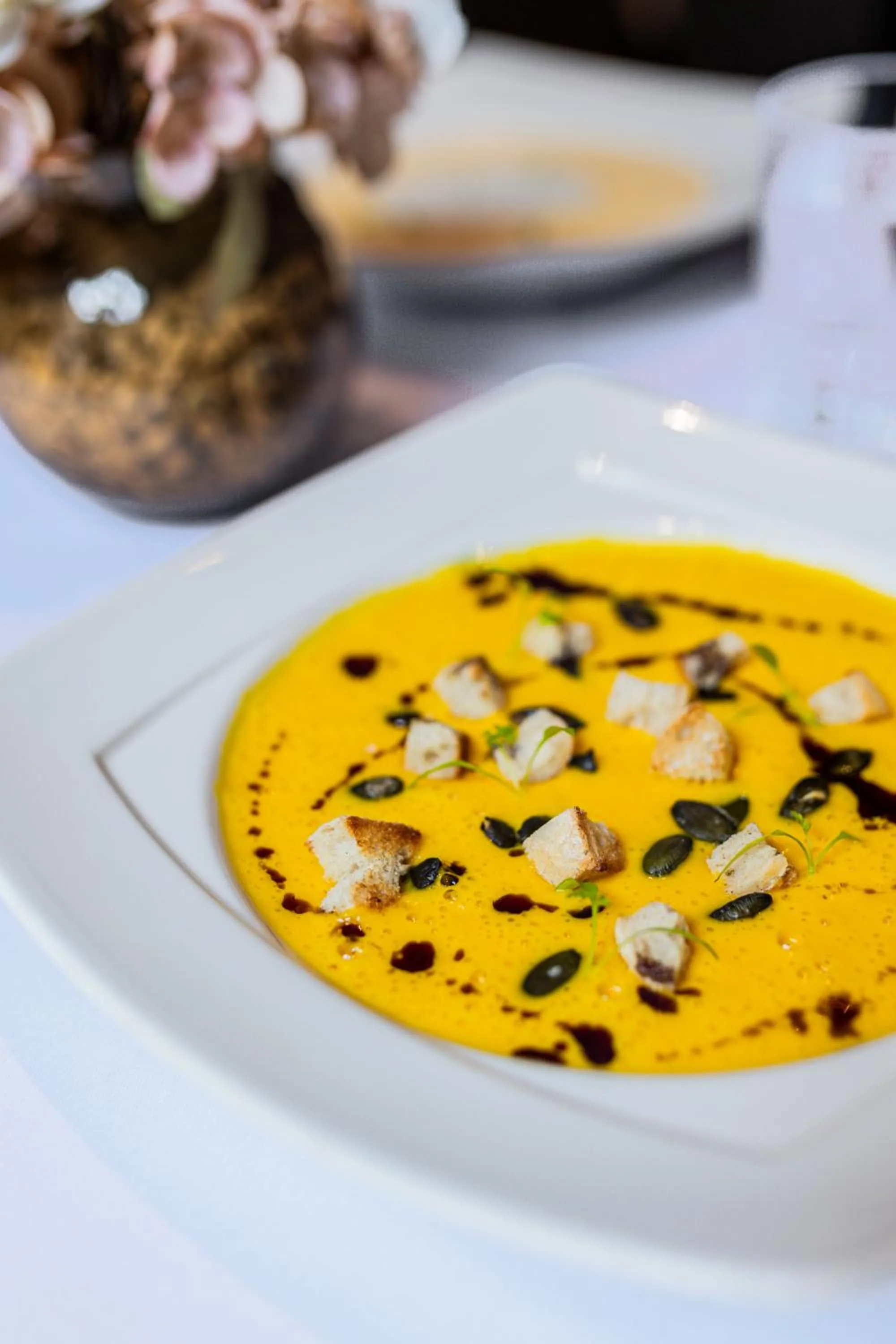 Food and drinks in Hotel Mrak