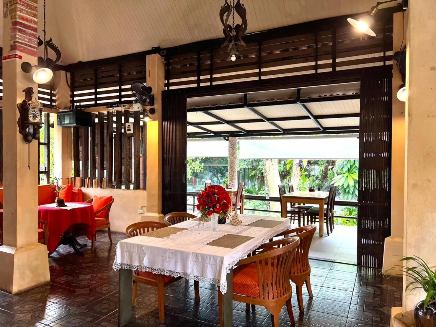 Communal lounge/ TV room in Flora Ville-SHA PLUS