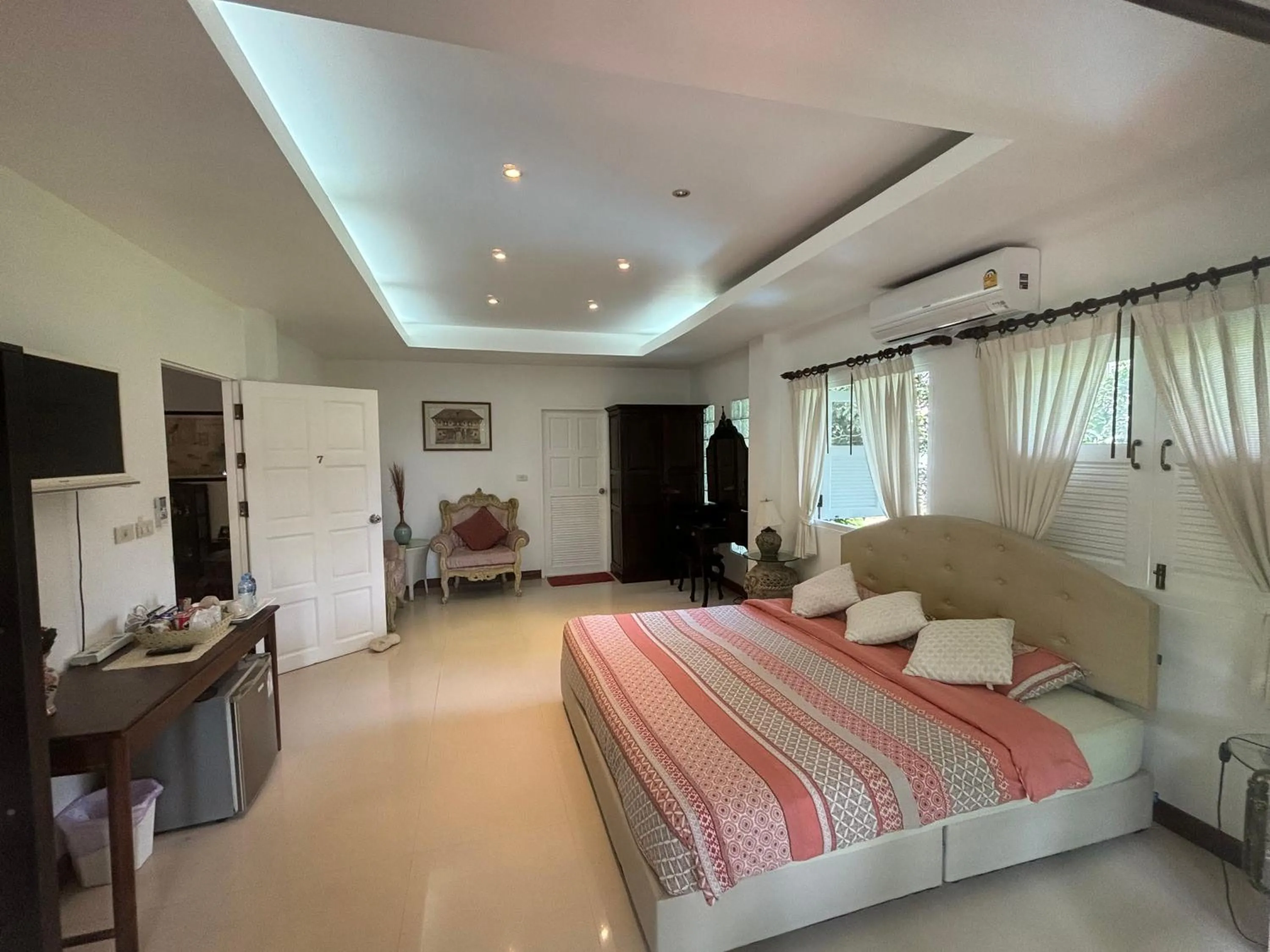 Photo of the whole room, Bed in Banyan House Samui bed and breakfast (Adult Only)