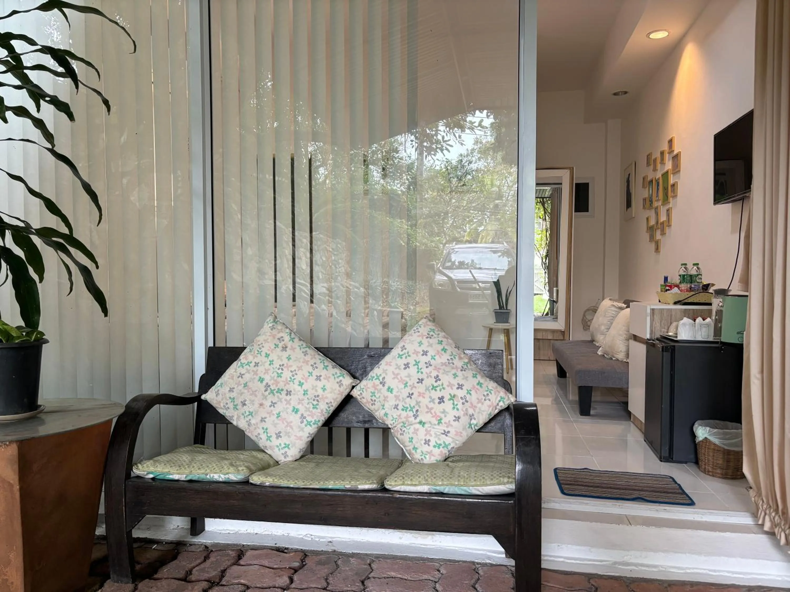 Seating area in Banyan House Samui bed and breakfast (Adult Only)