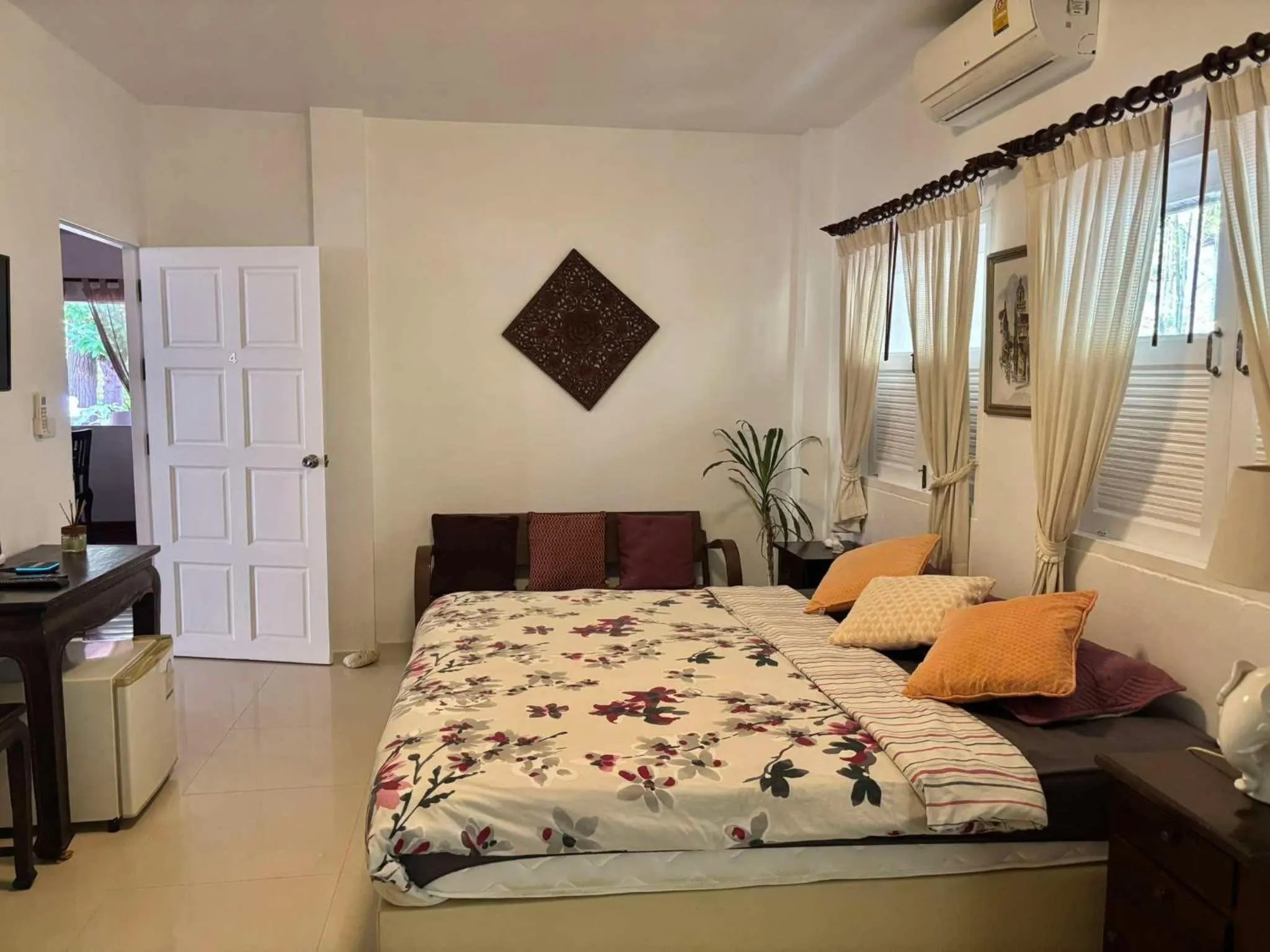 Photo of the whole room, Bed in Banyan House Samui bed and breakfast (Adult Only)