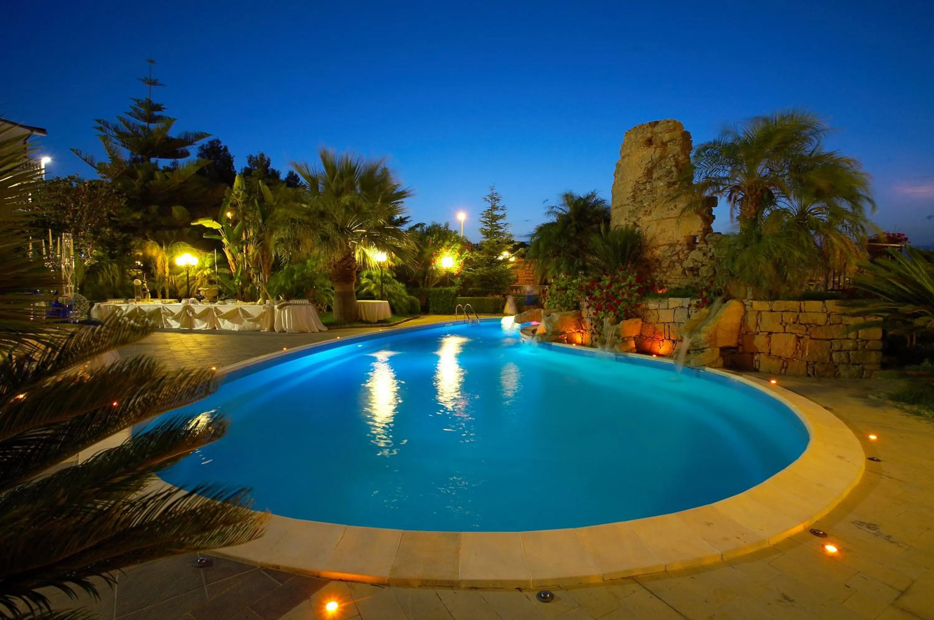 Swimming pool in Hotel La Rosa Dei Venti