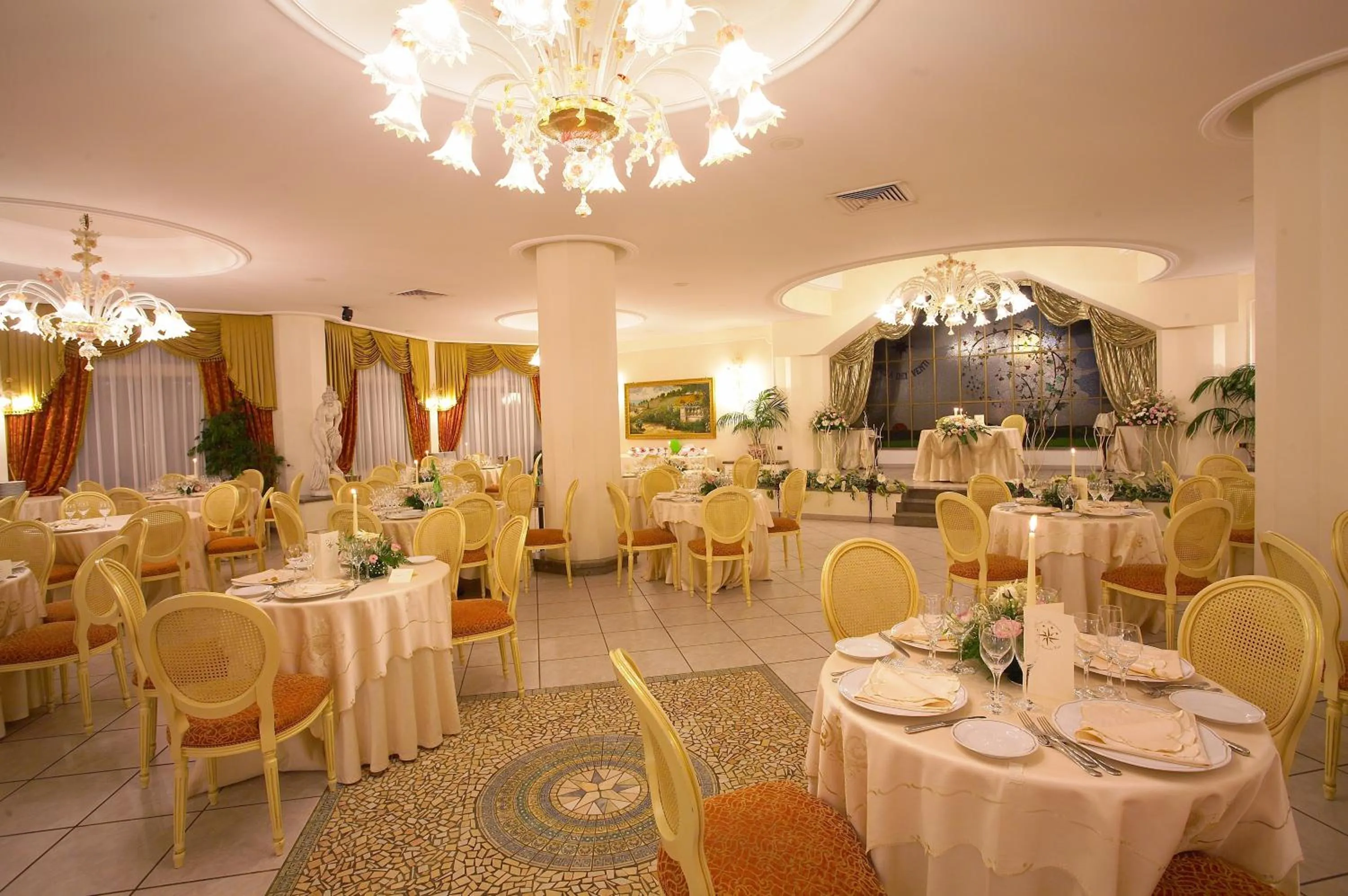 Restaurant/places to eat in Hotel La Rosa Dei Venti