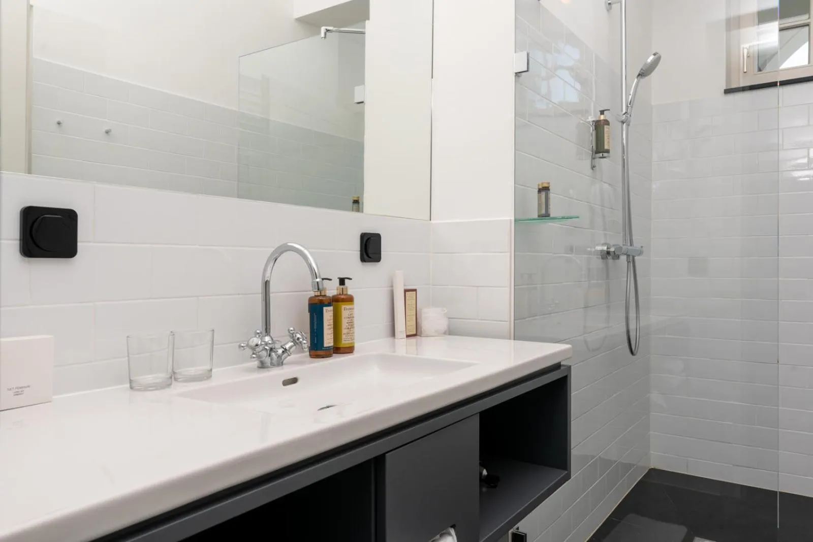 Bathroom in Boutique Hotel Zum Oberjäger, Schloss Lackenbach