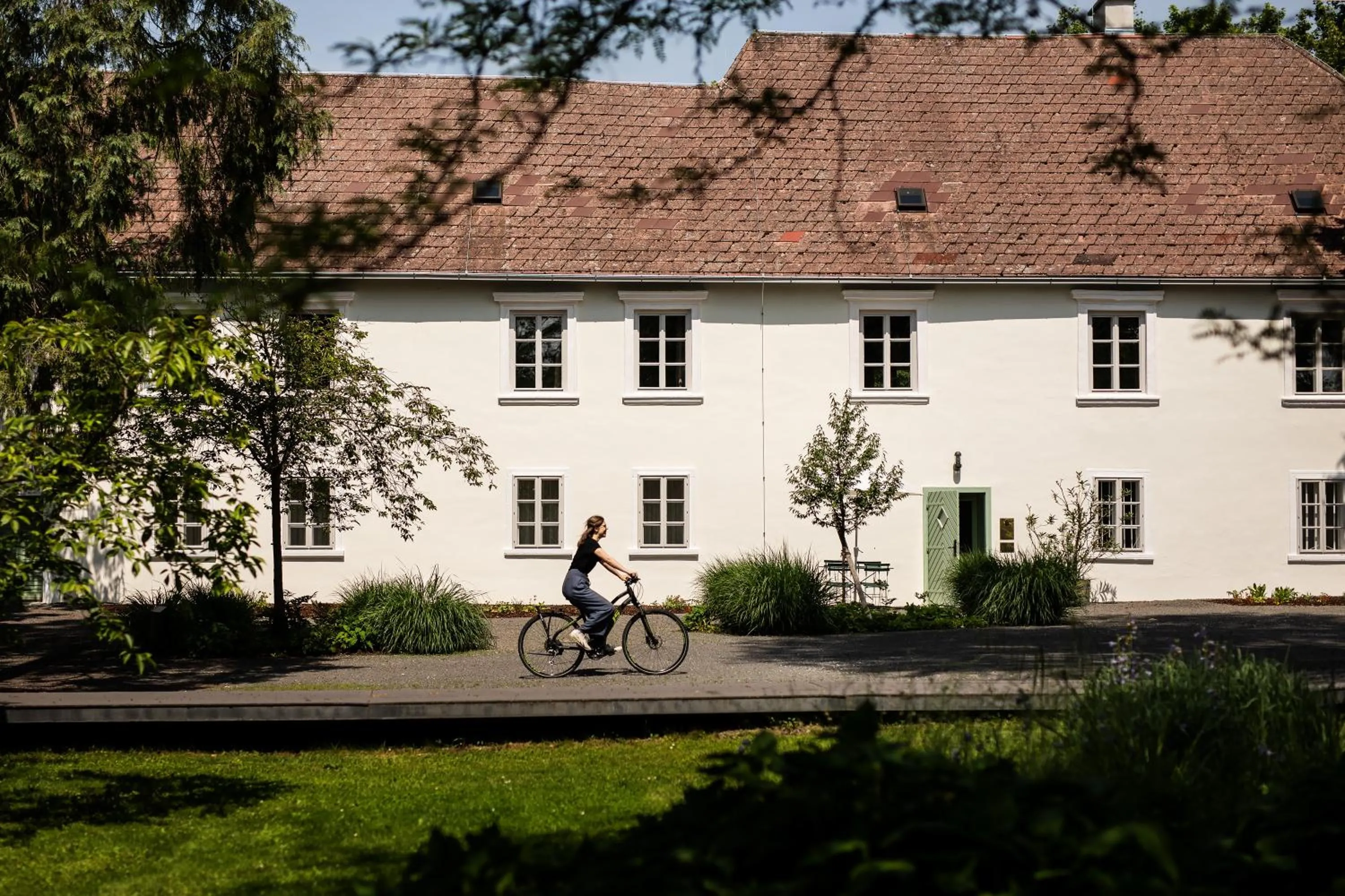 Property building in Boutique Hotel Zum Oberjäger, Schloss Lackenbach