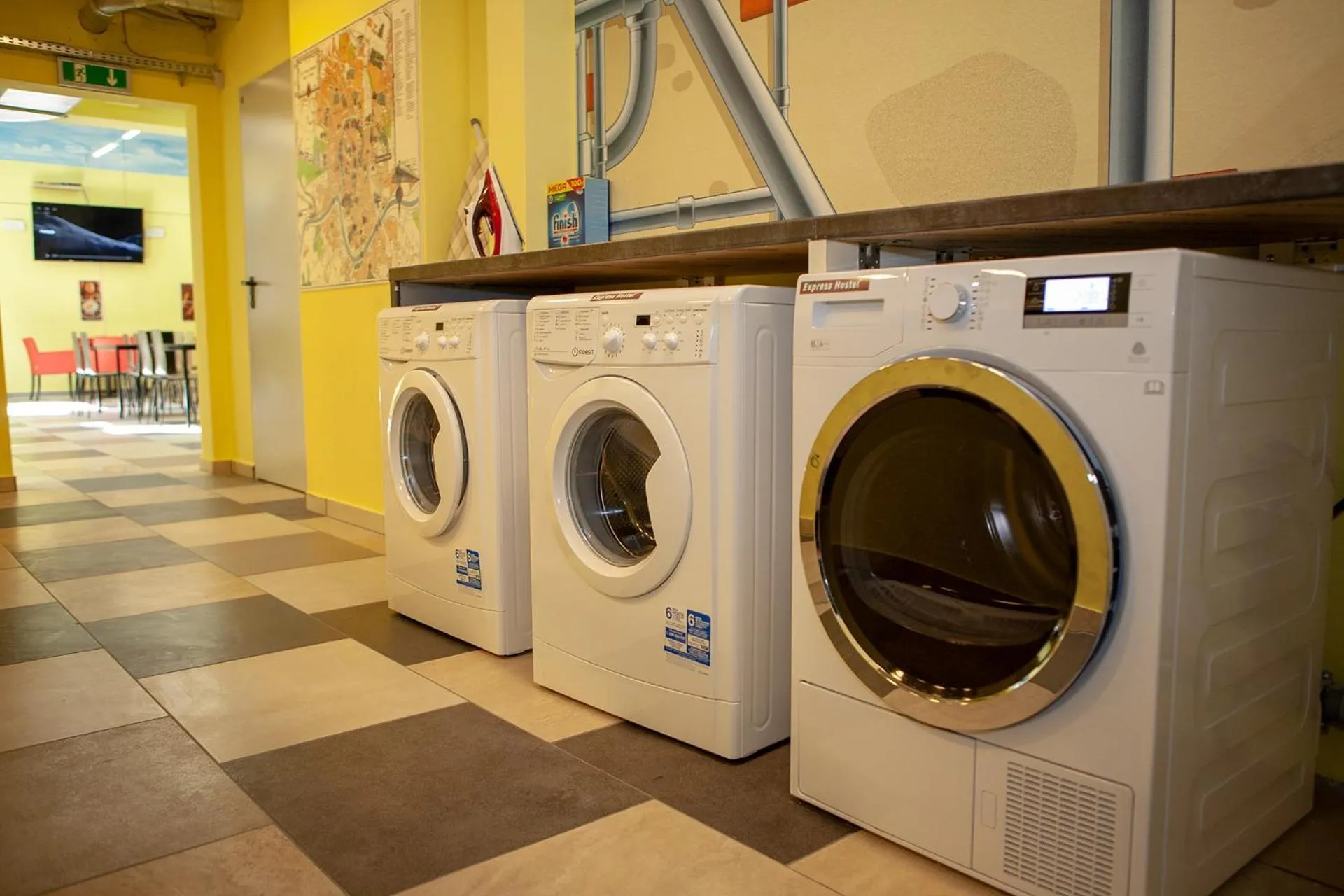 Communal kitchen in City Express Hostel