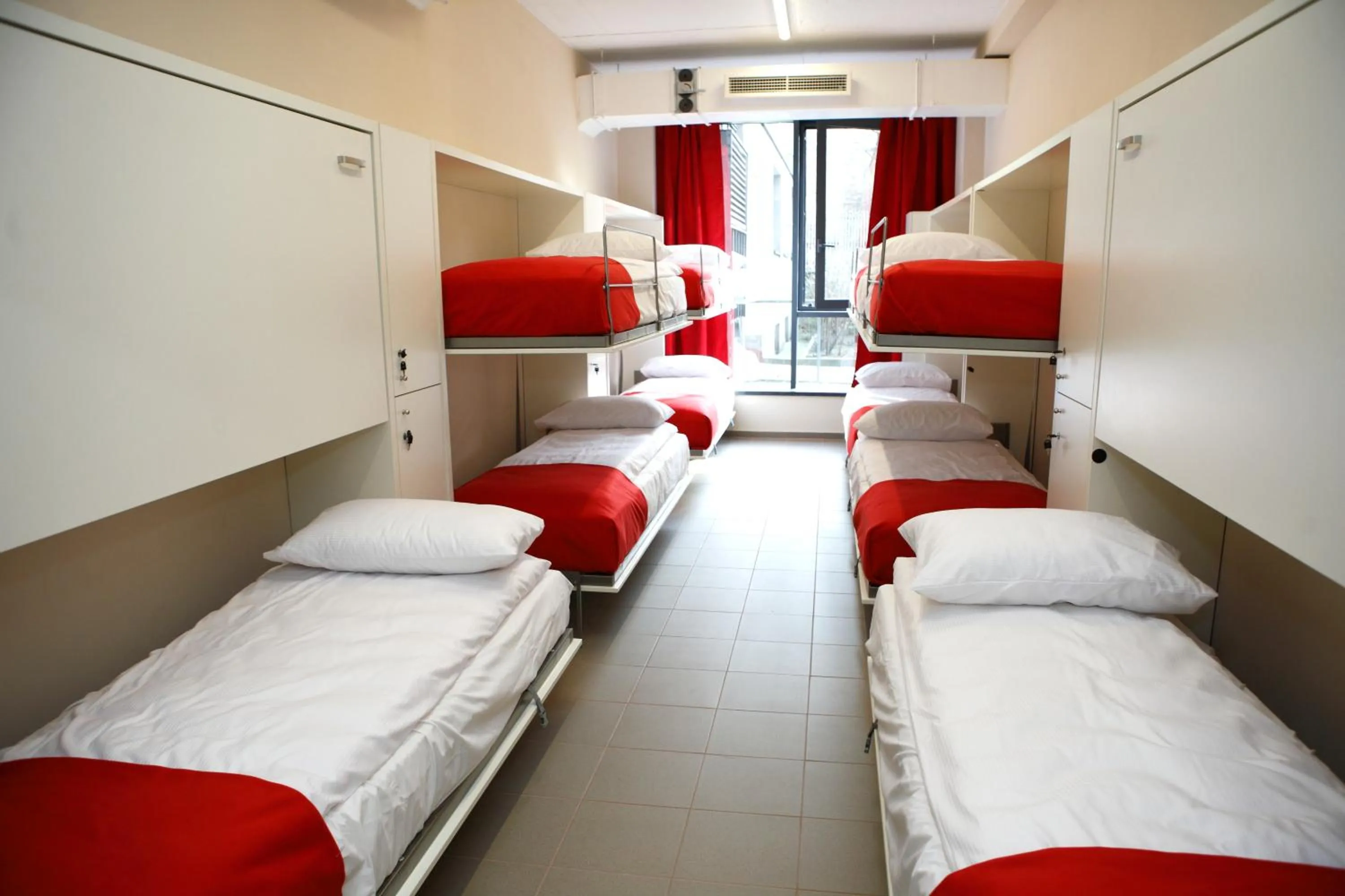 City Express Hostel