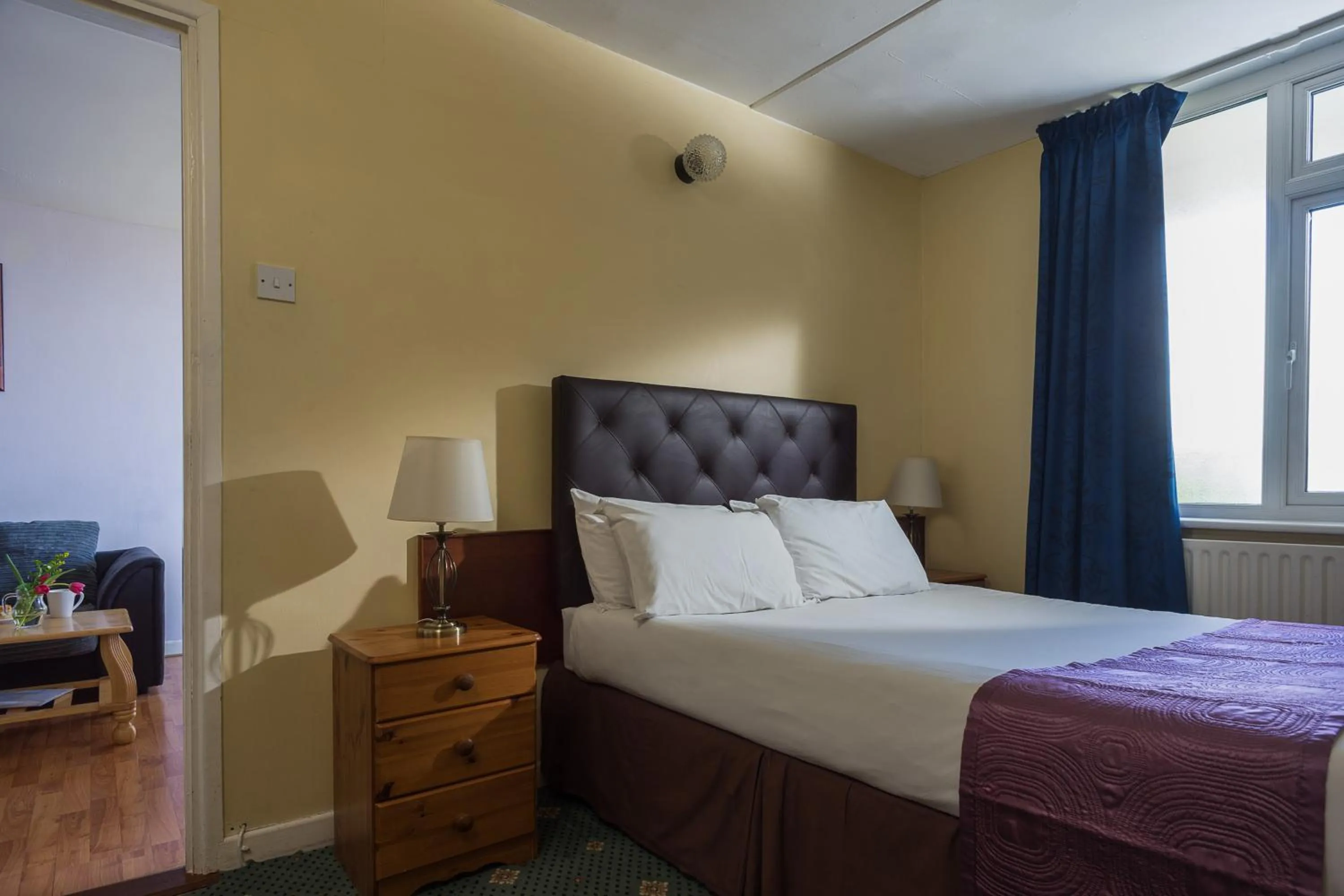 Bedroom, Bed in Atlantic Apartotel