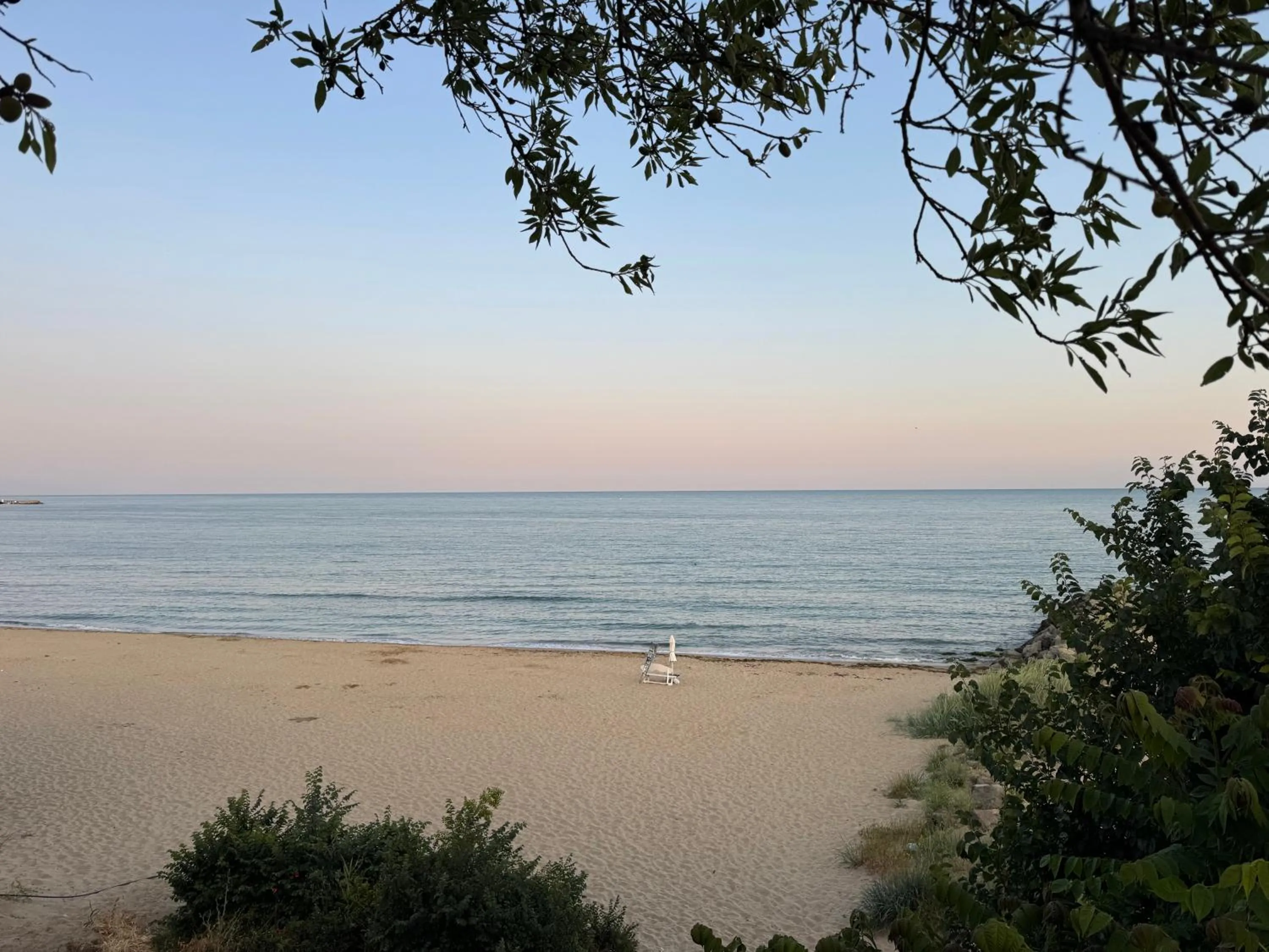 Beach in Sineva Del Sol Apartments