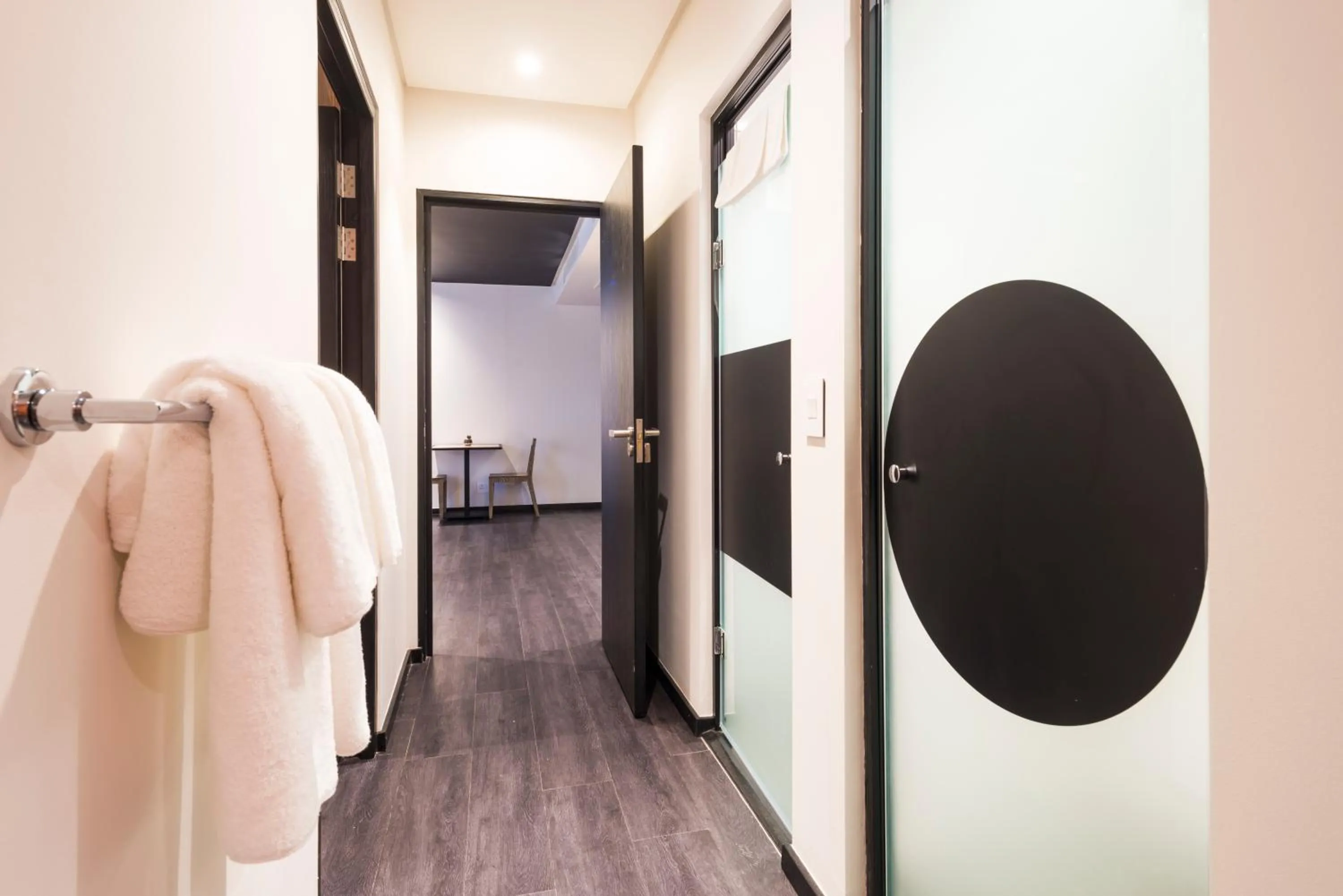 Bed in ONOMO Hotel Durban