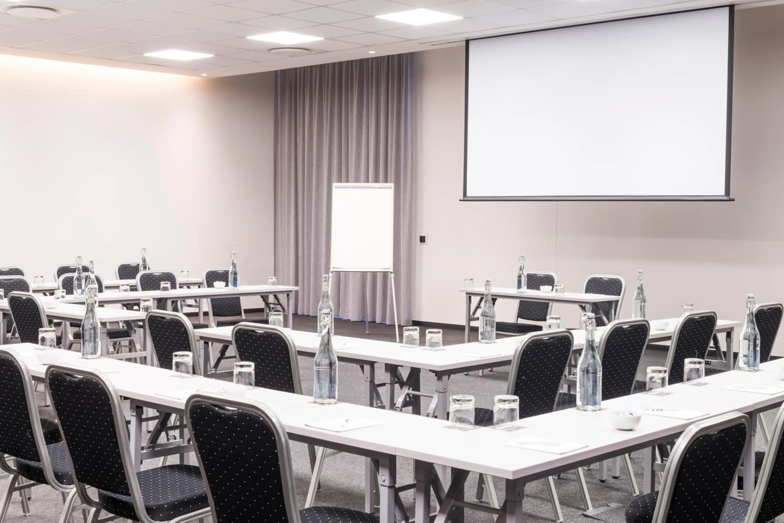 Banquet/Function facilities in ONOMO Hotel Durban