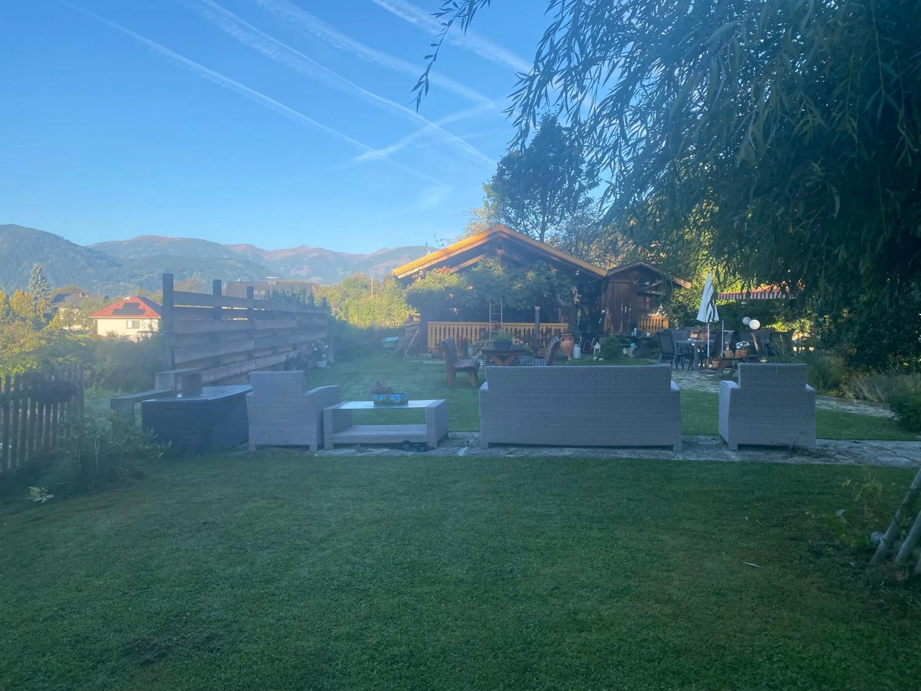 Garden in B&B Pension Karlsdorfer Hof