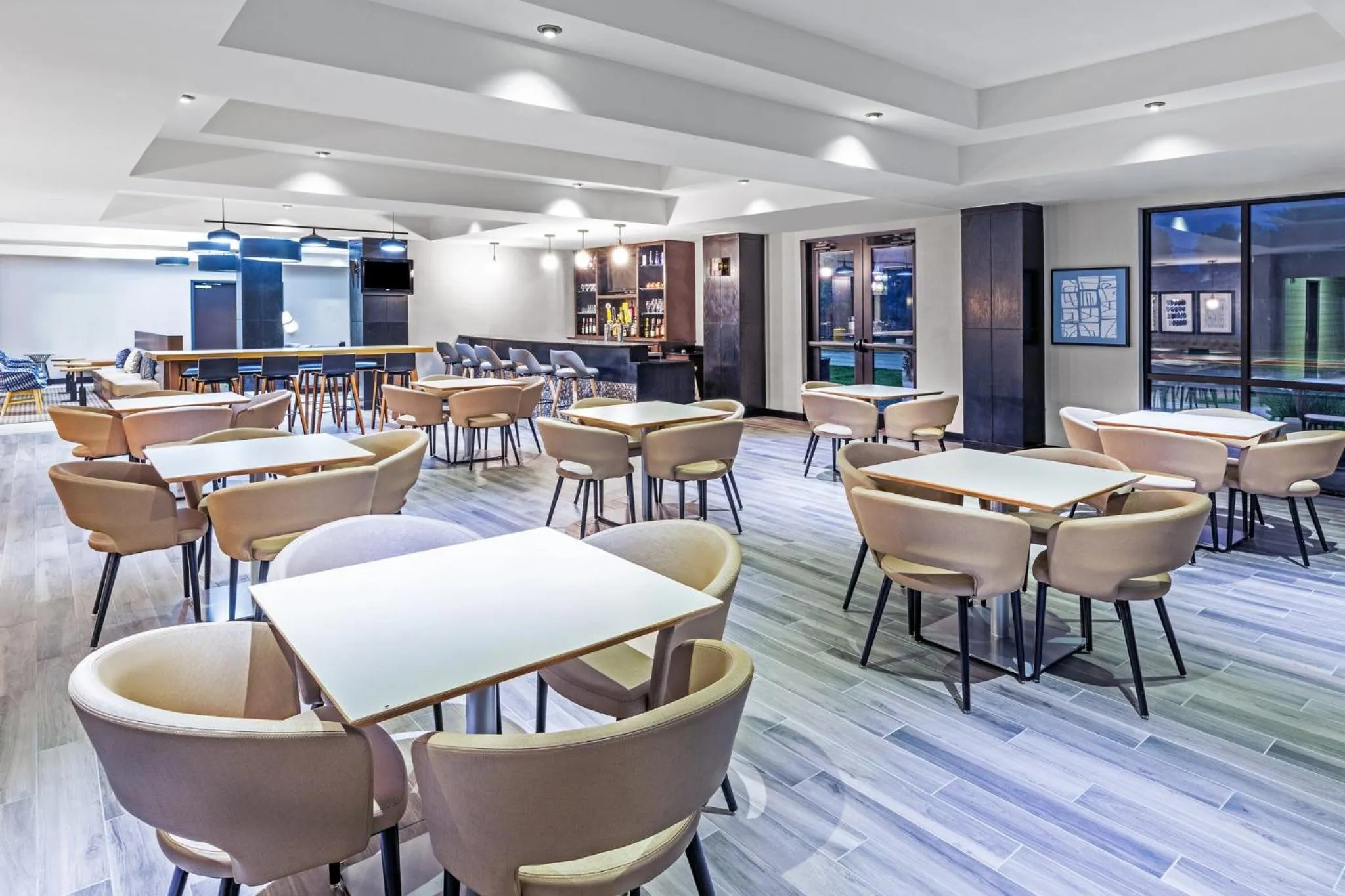 Restaurant/places to eat in Holiday Inn & Suites Stillwater-University West by IHG