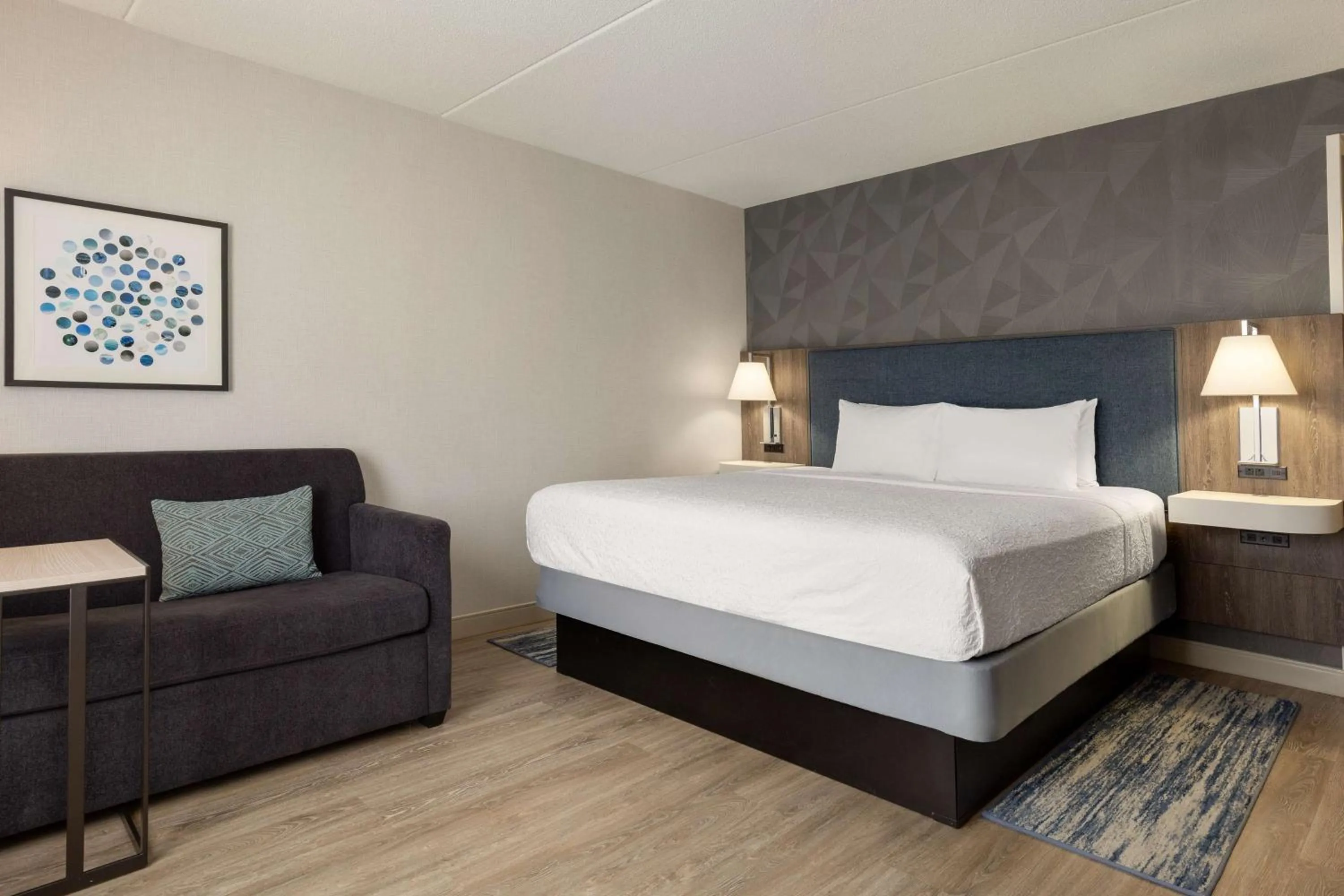 Bed in Hampton Inn by Hilton Napanee