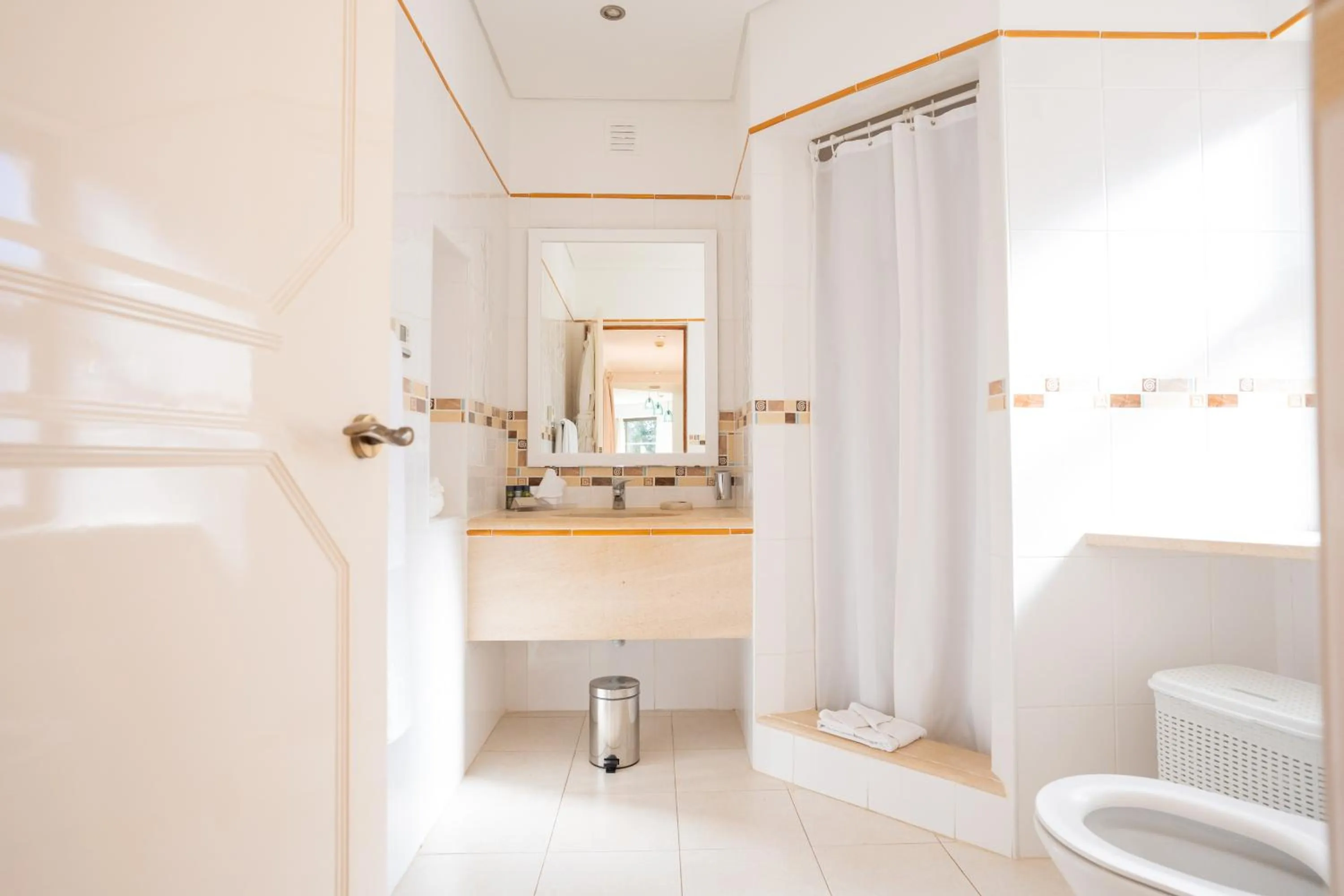 Toilet in Four Seasons Vilamoura