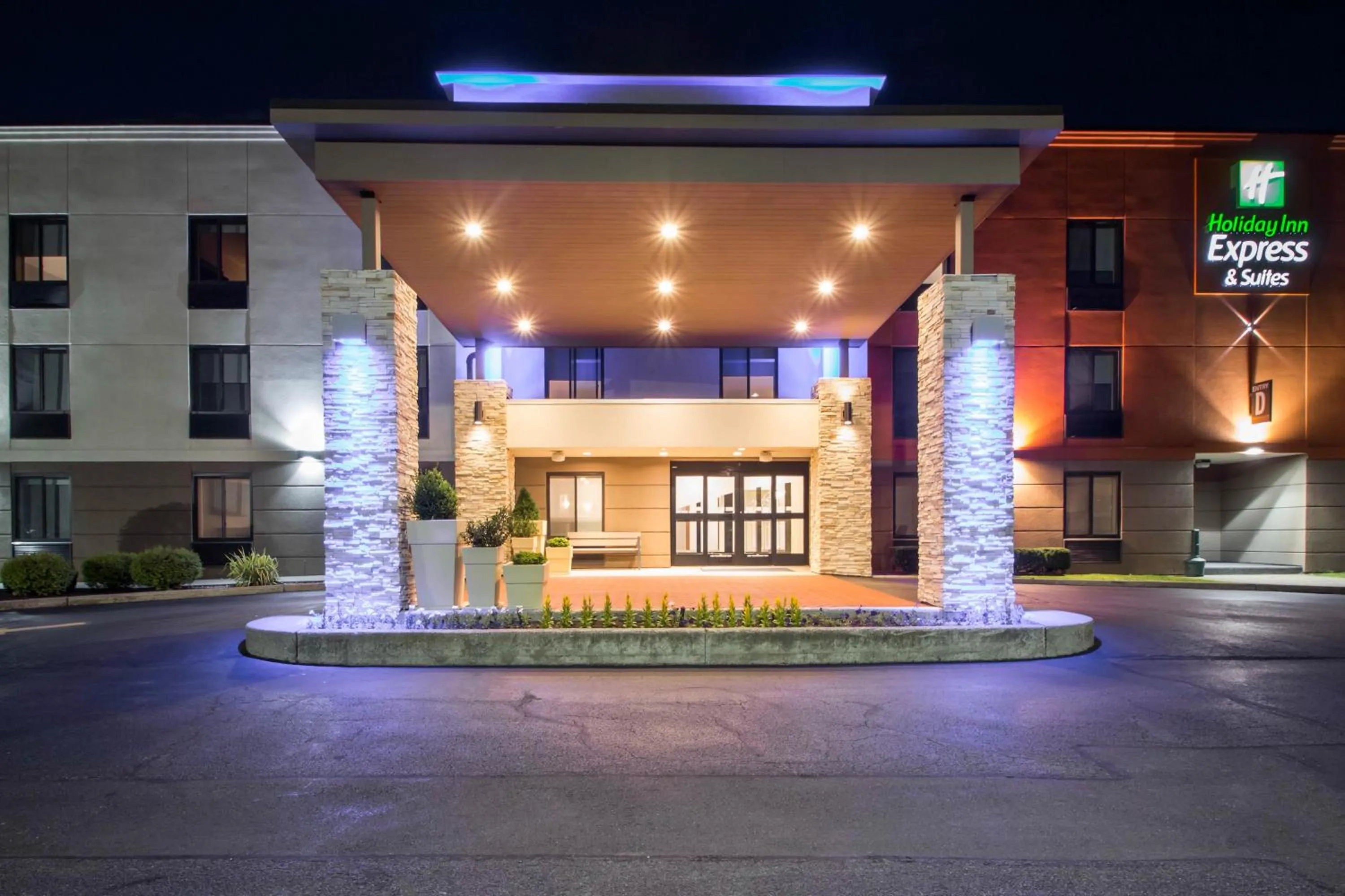 Property building in Holiday Inn Express & Suites - Albany Airport - Wolf Road by IHG