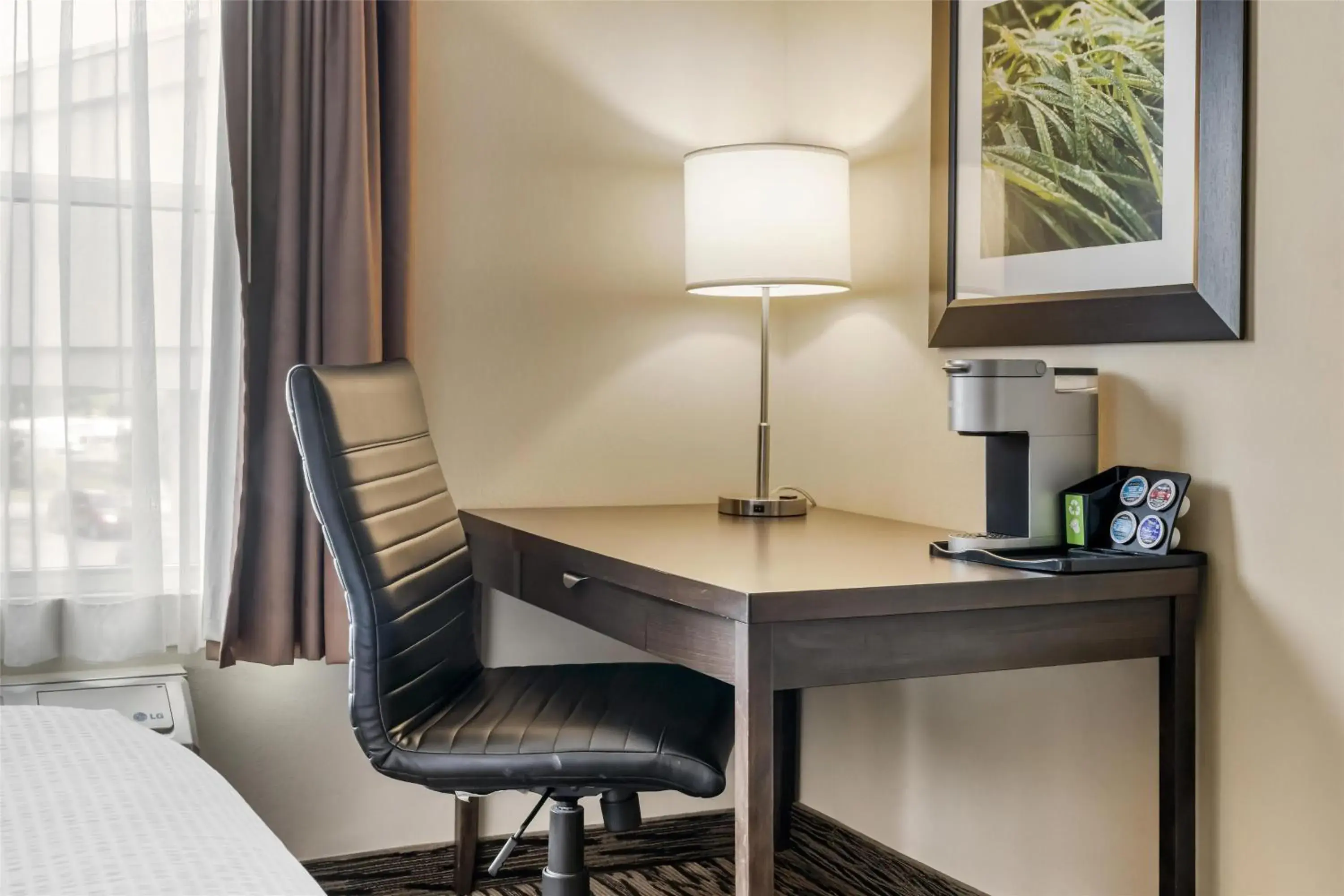 Queen Room with Two Queen Beds - Non-Smoking in Best Western Plus Bridgewater Hotel & Convention Centre Queen Room with Two Queen Beds - Non-Smoking in Best Western Plus Bridgewater Hotel & Convention Centre