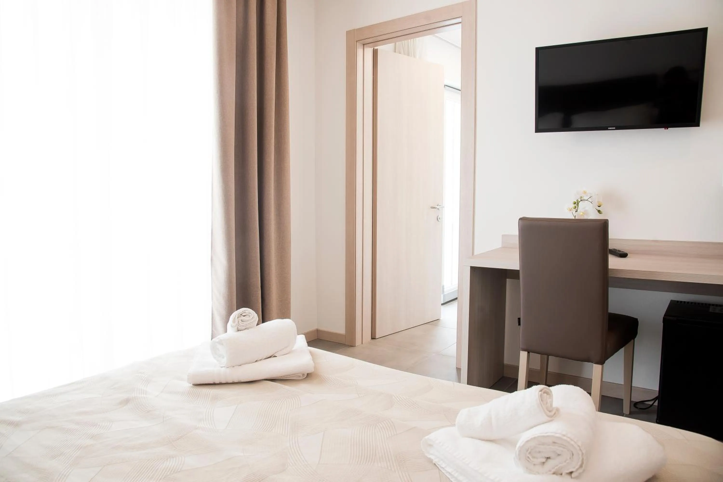 Photo of the whole room, Bed in Hotel Solemare - Frontemare - 3 Stelle Superior