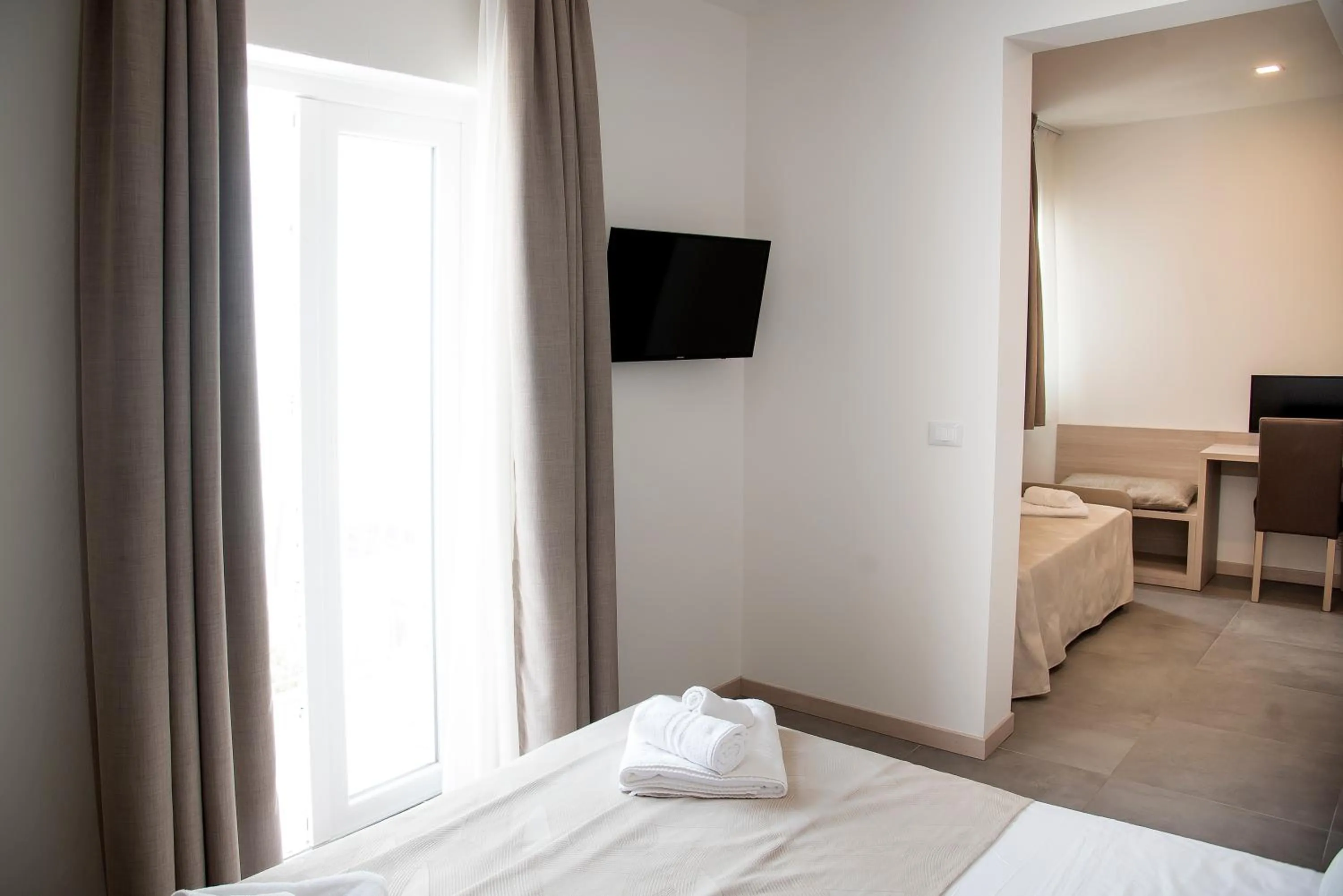 Bedroom, Bed in Hotel Solemare - Frontemare - 3 Stelle Superior