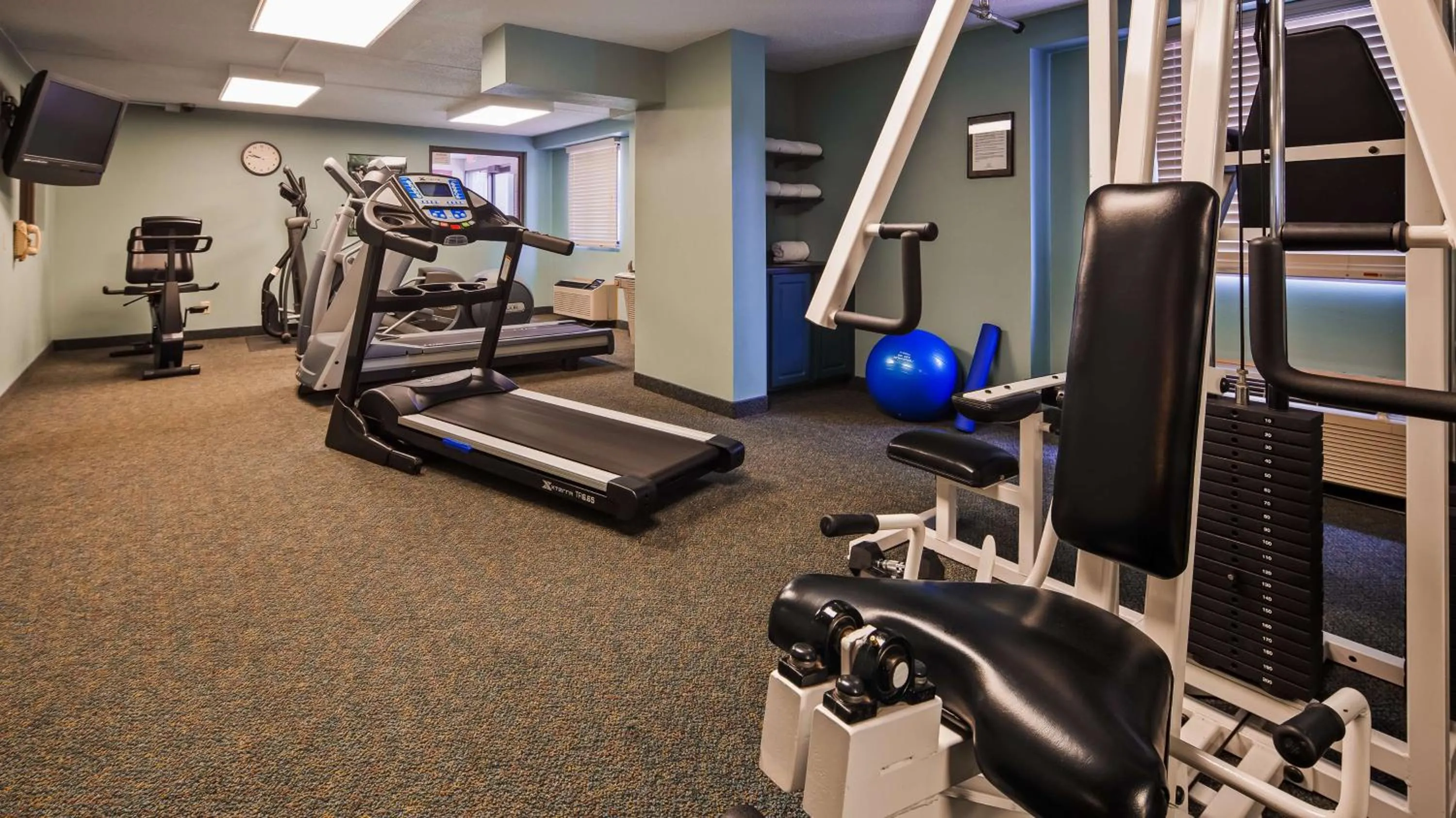 Fitness centre/facilities in SureStay Plus Hotel by Best Western Black River Falls
