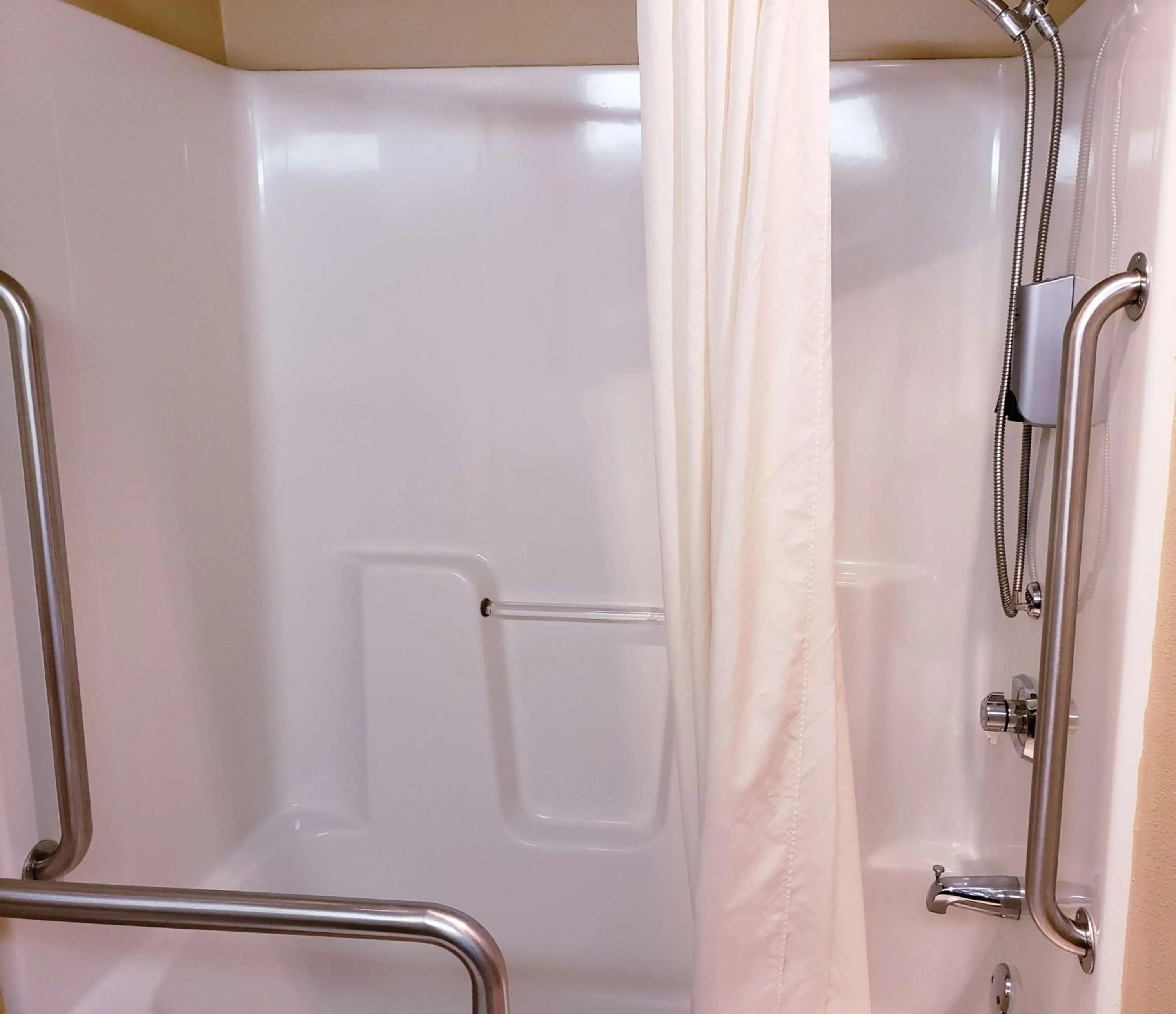 Bathroom in SureStay Plus Hotel by Best Western Black River Falls