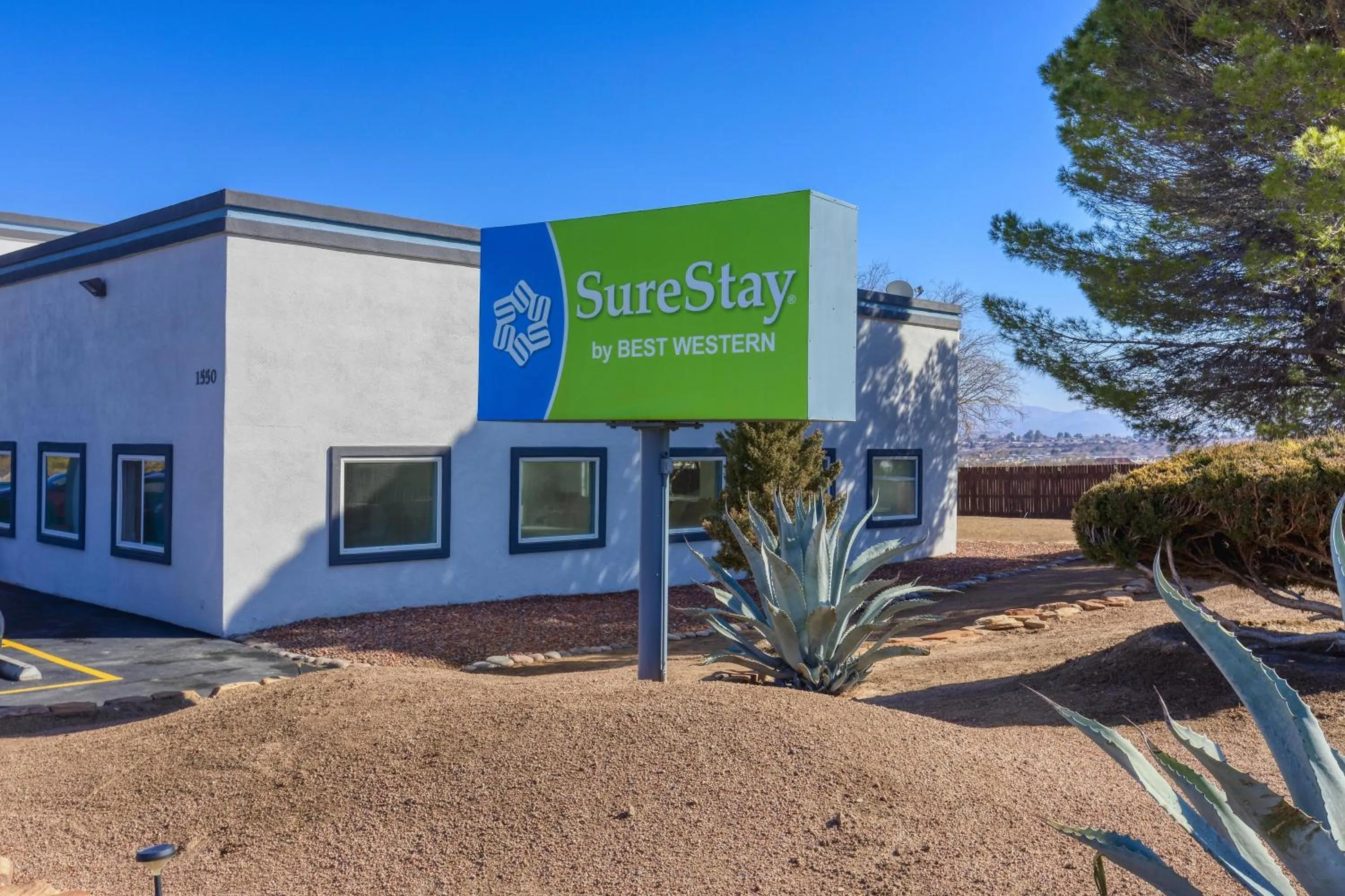 Property building in SureStay by Best Western Camp Verde
