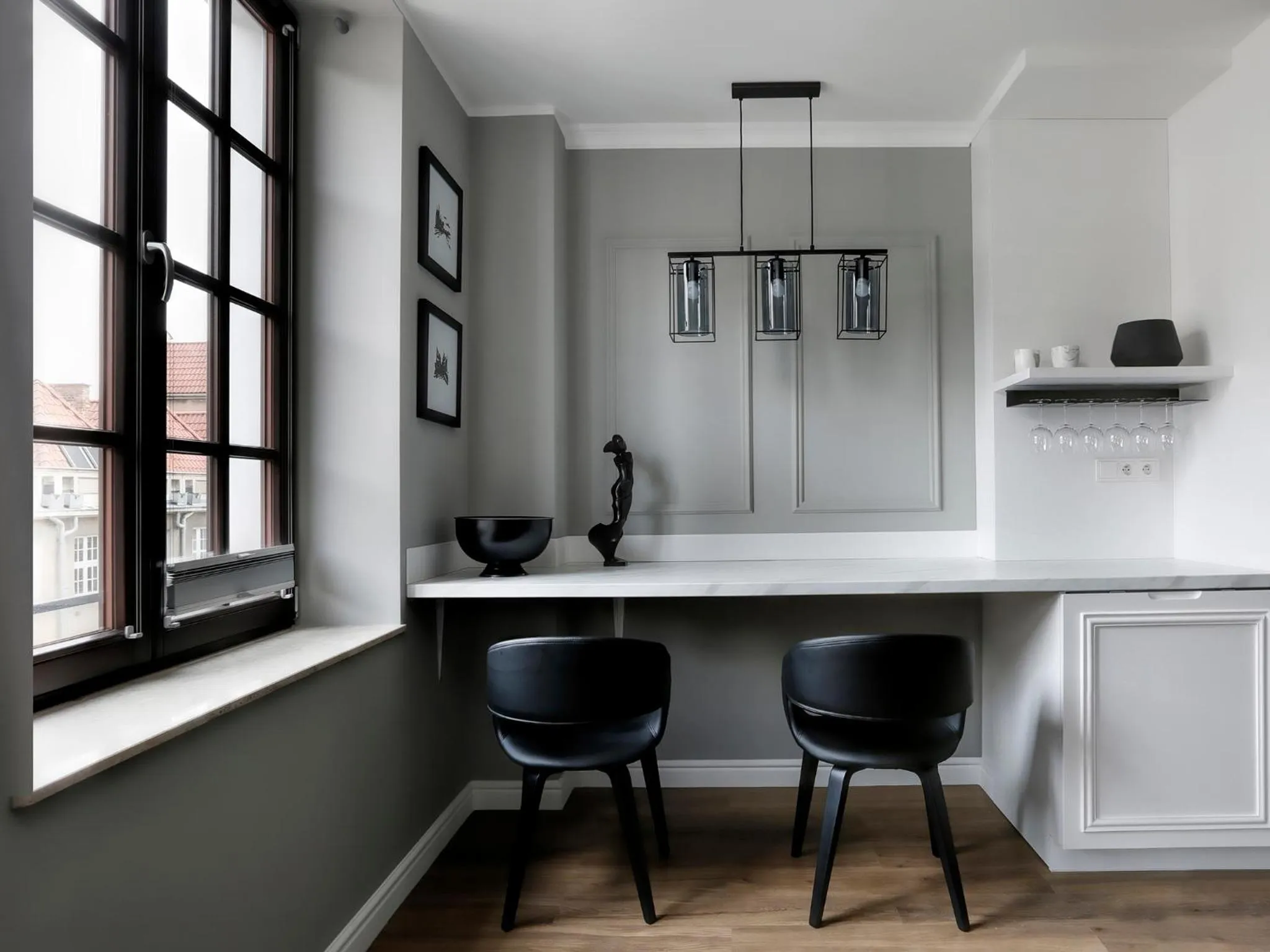 Seating area in Sweet Suite