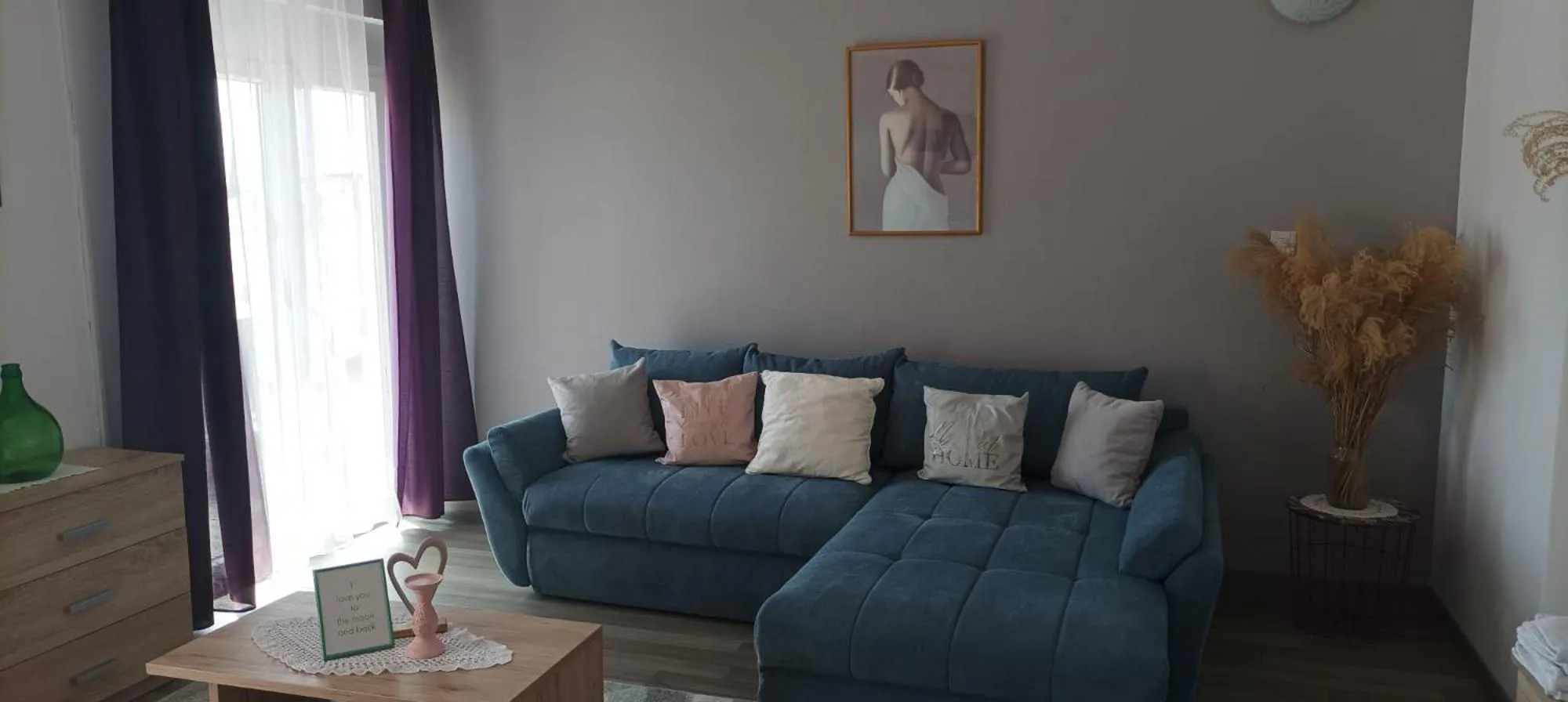 Seating area in B&B Buzolic