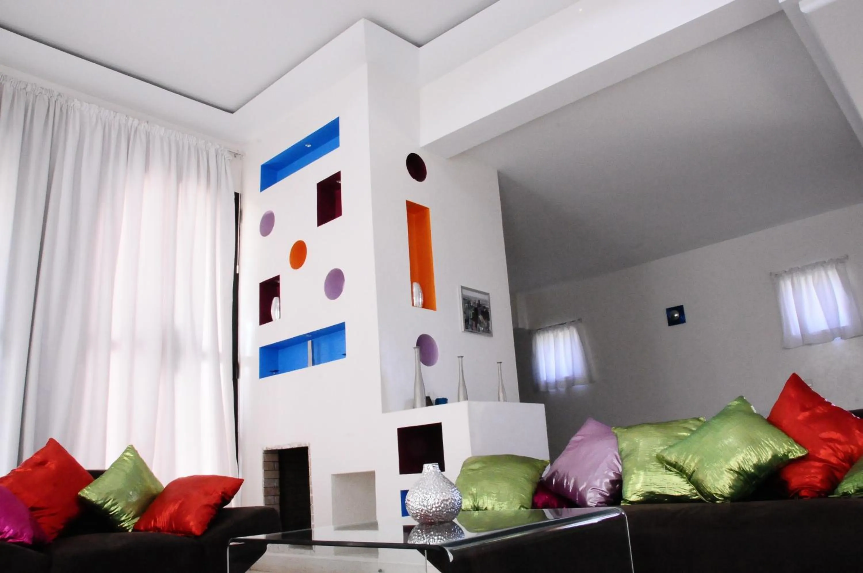 Photo of the whole room in O'Atlas