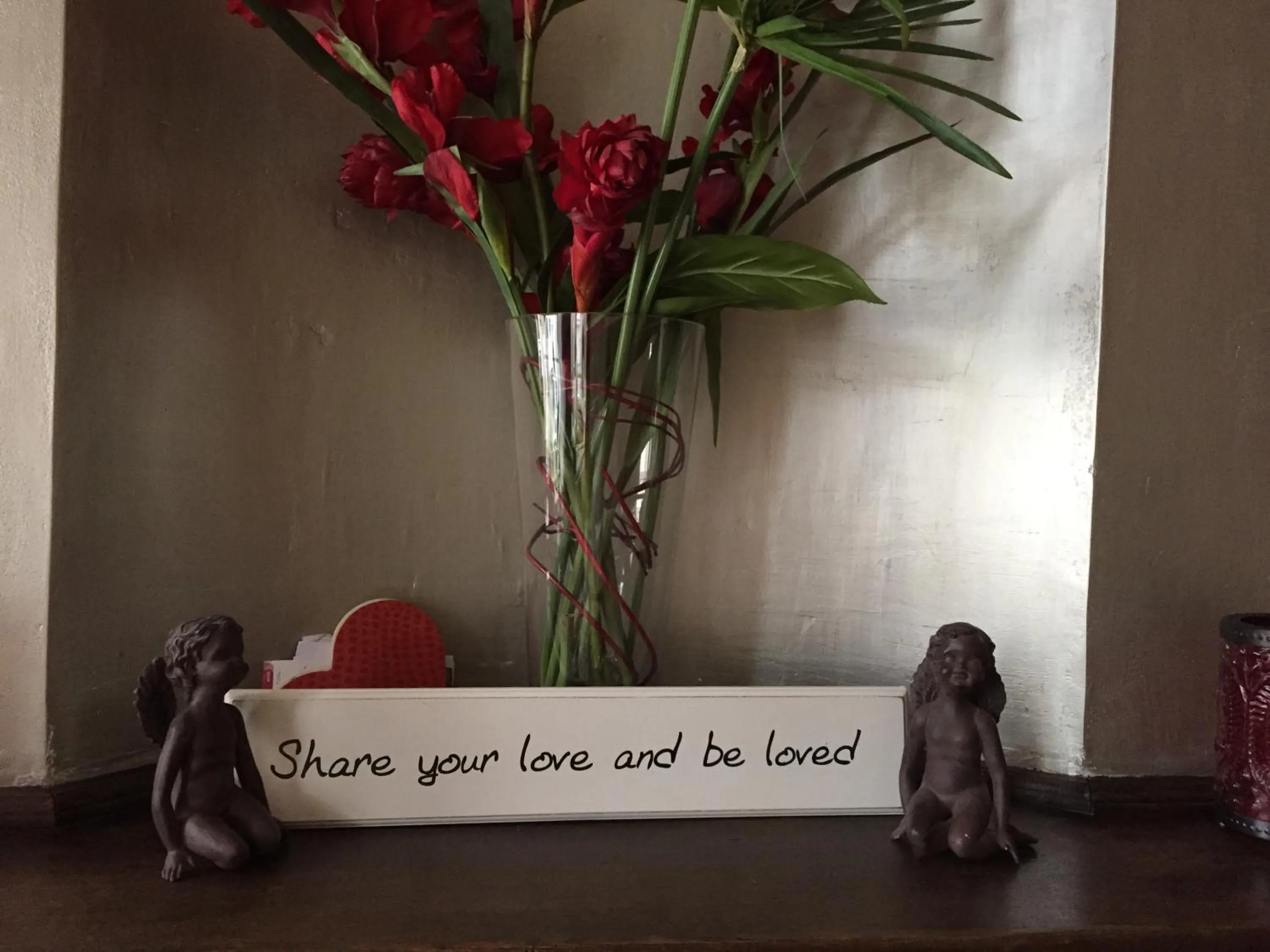 Decorative detail in B&B Con Ampère