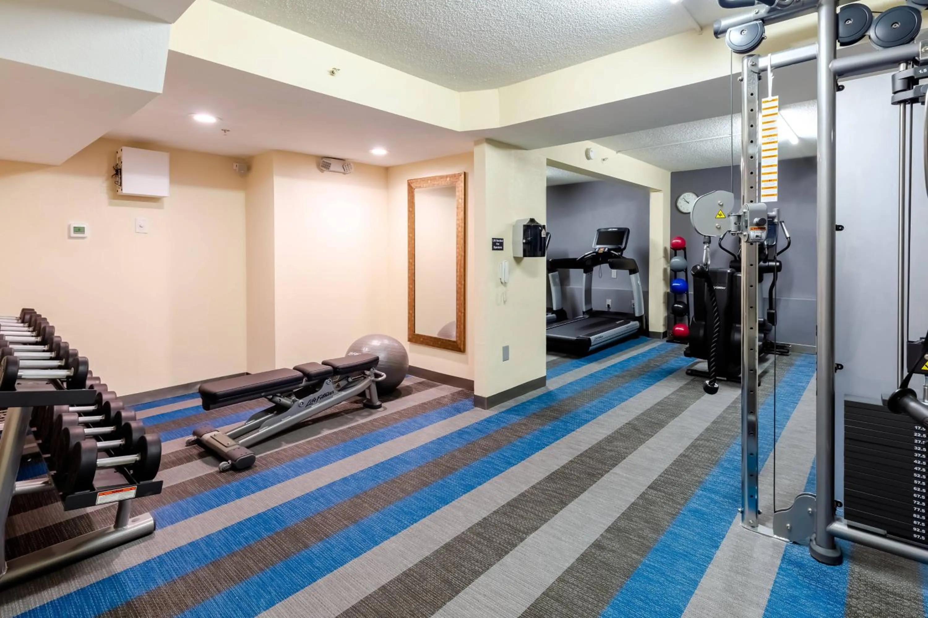 Fitness centre/facilities in Aloft Columbia Harbison