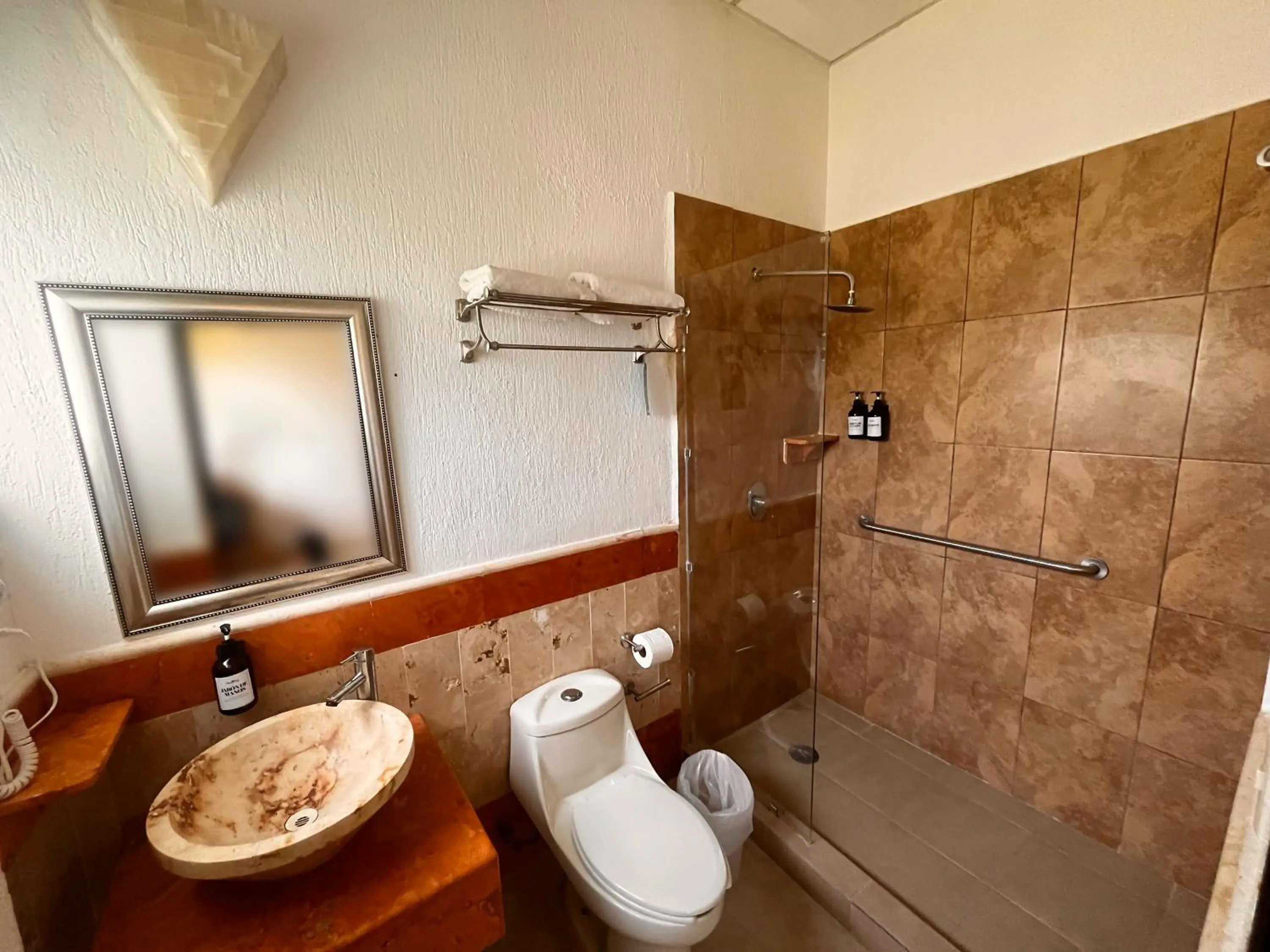 Bathroom in Hotel Palacio Maya
