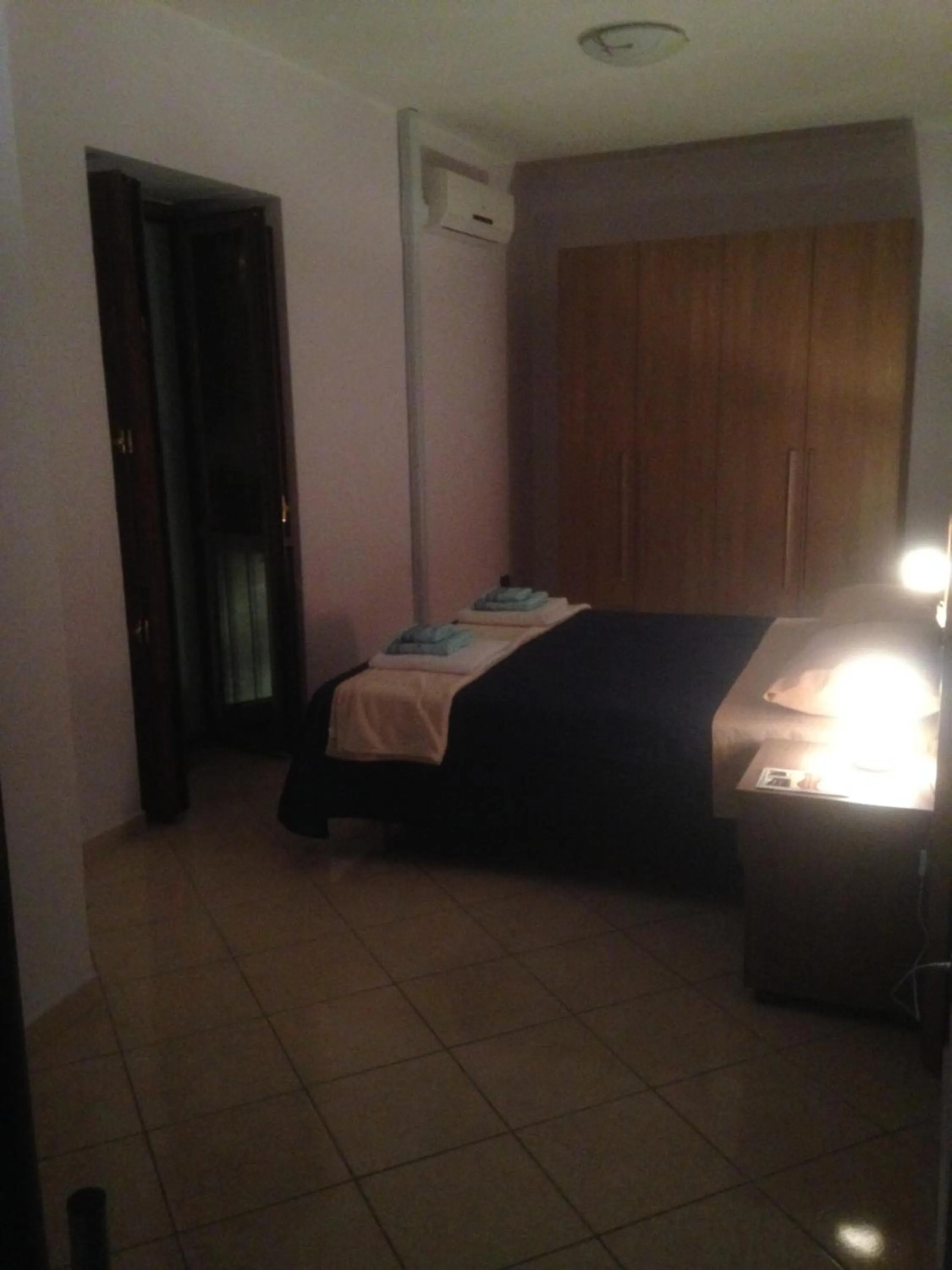 Photo of the whole room, Bed in La Fontanella b&b