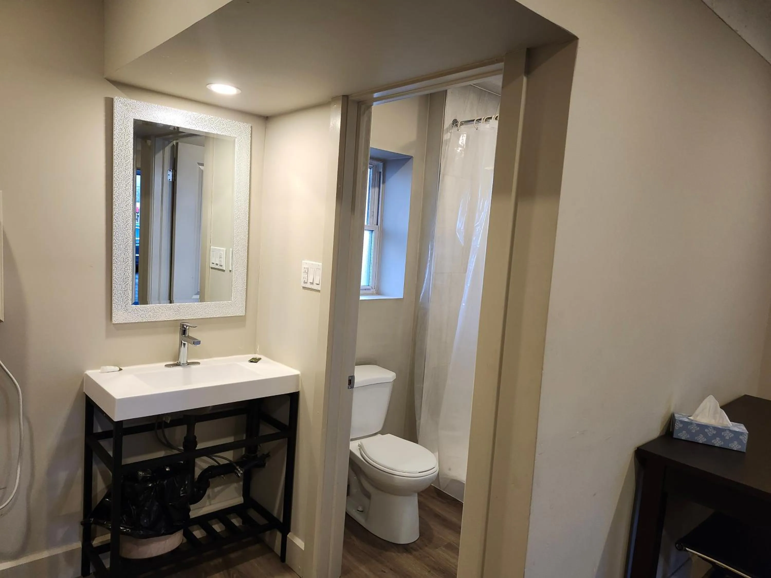 Fairway Inn & Suites