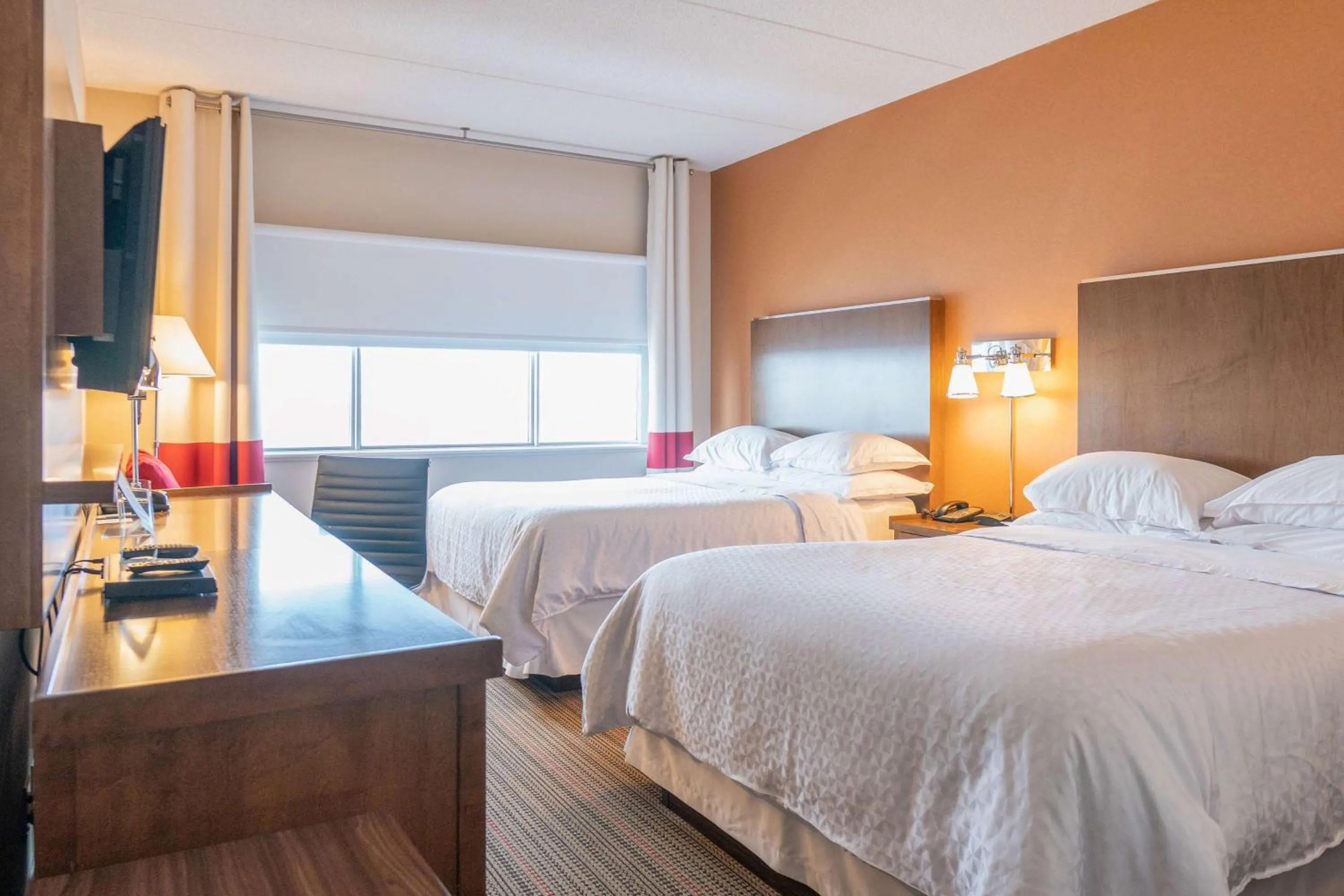 Queen Room with Two Queen Beds - Non-Smoking in Lakeview Signature, Trademark Collection by Wyndham