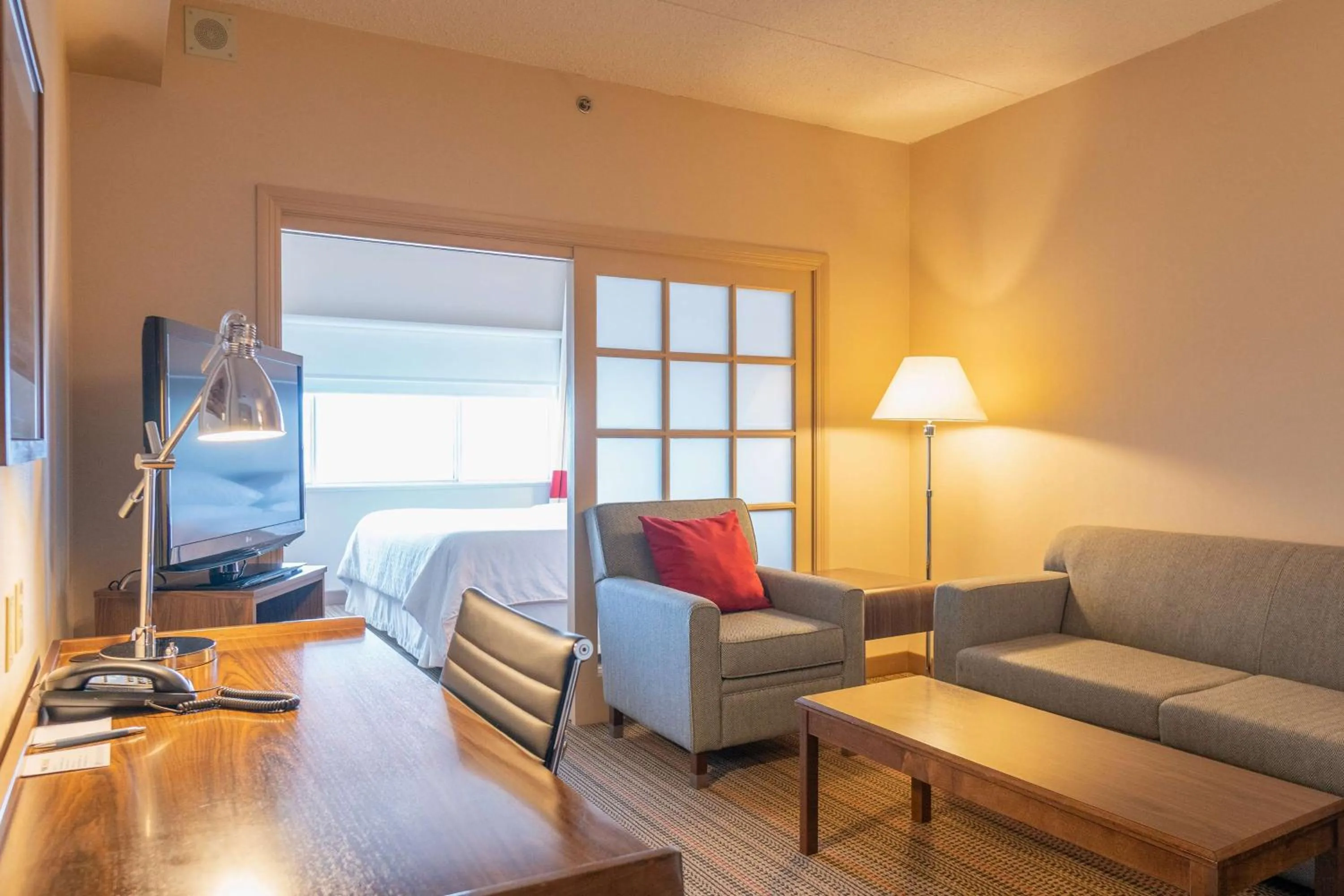 King Suite - Non-Smoking in Lakeview Signature, Trademark Collection by Wyndham