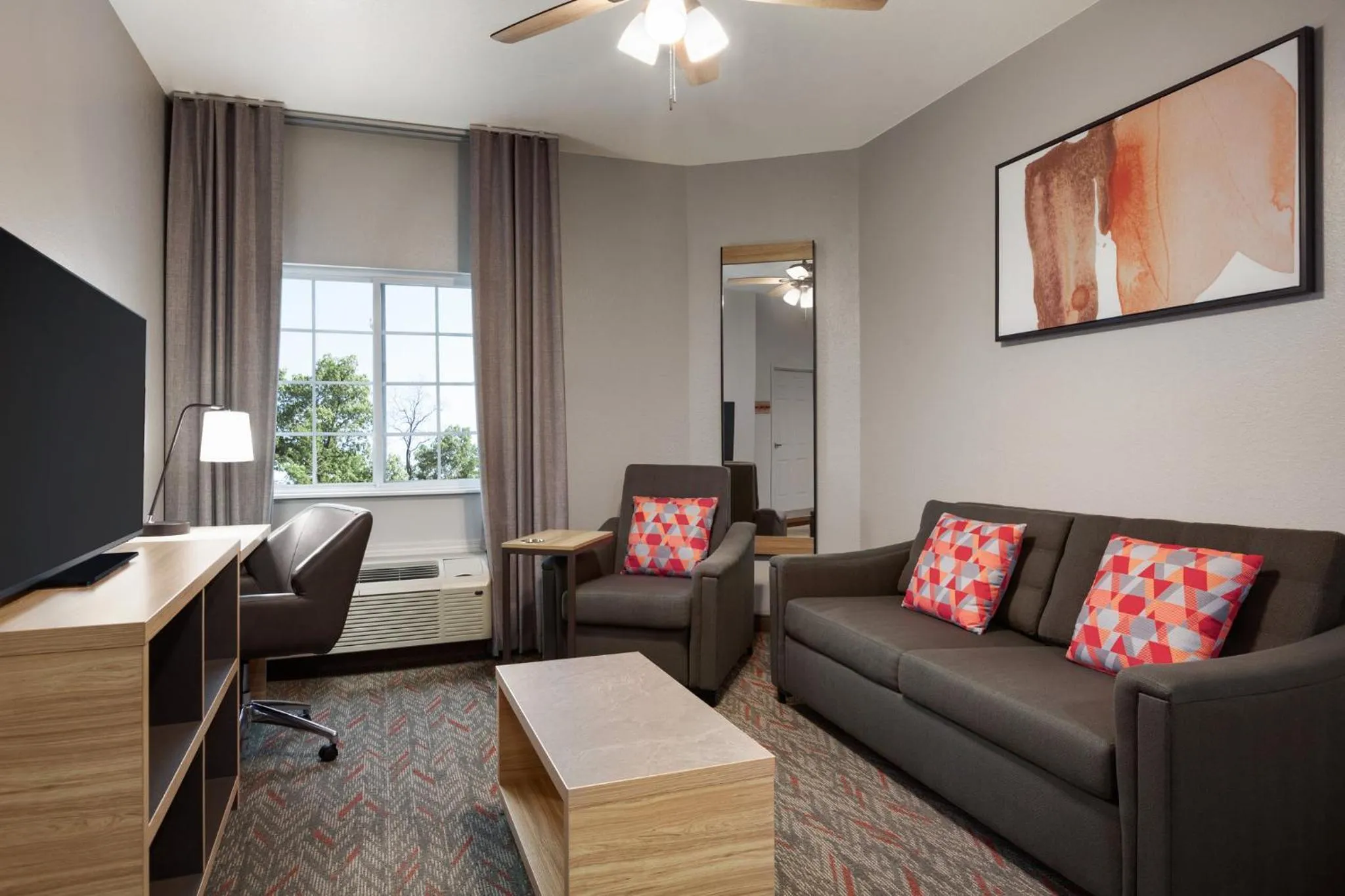 Photo of the whole room in Candlewood Suites Vicksburg by IHG