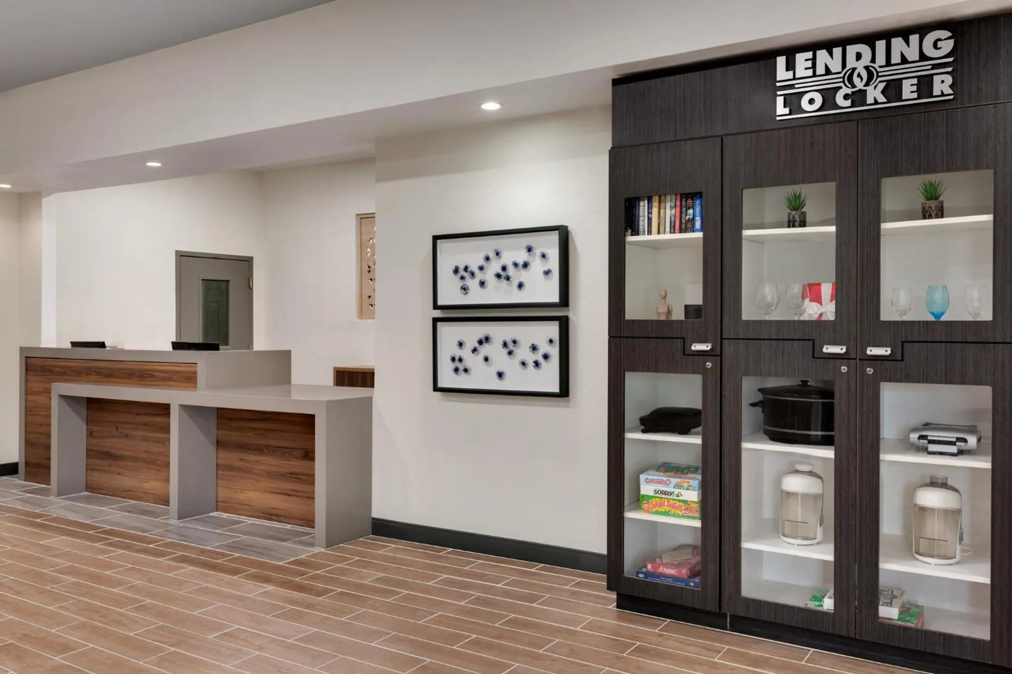 Lobby or reception in Candlewood Suites Vicksburg by IHG