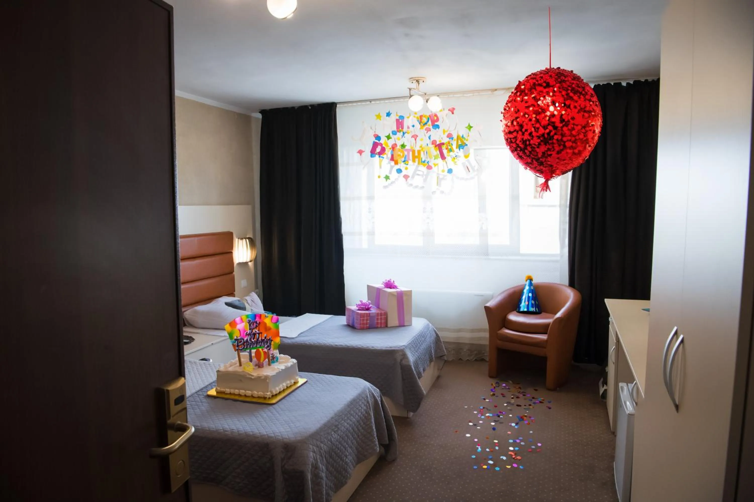 Bed in MBI Travel Inn