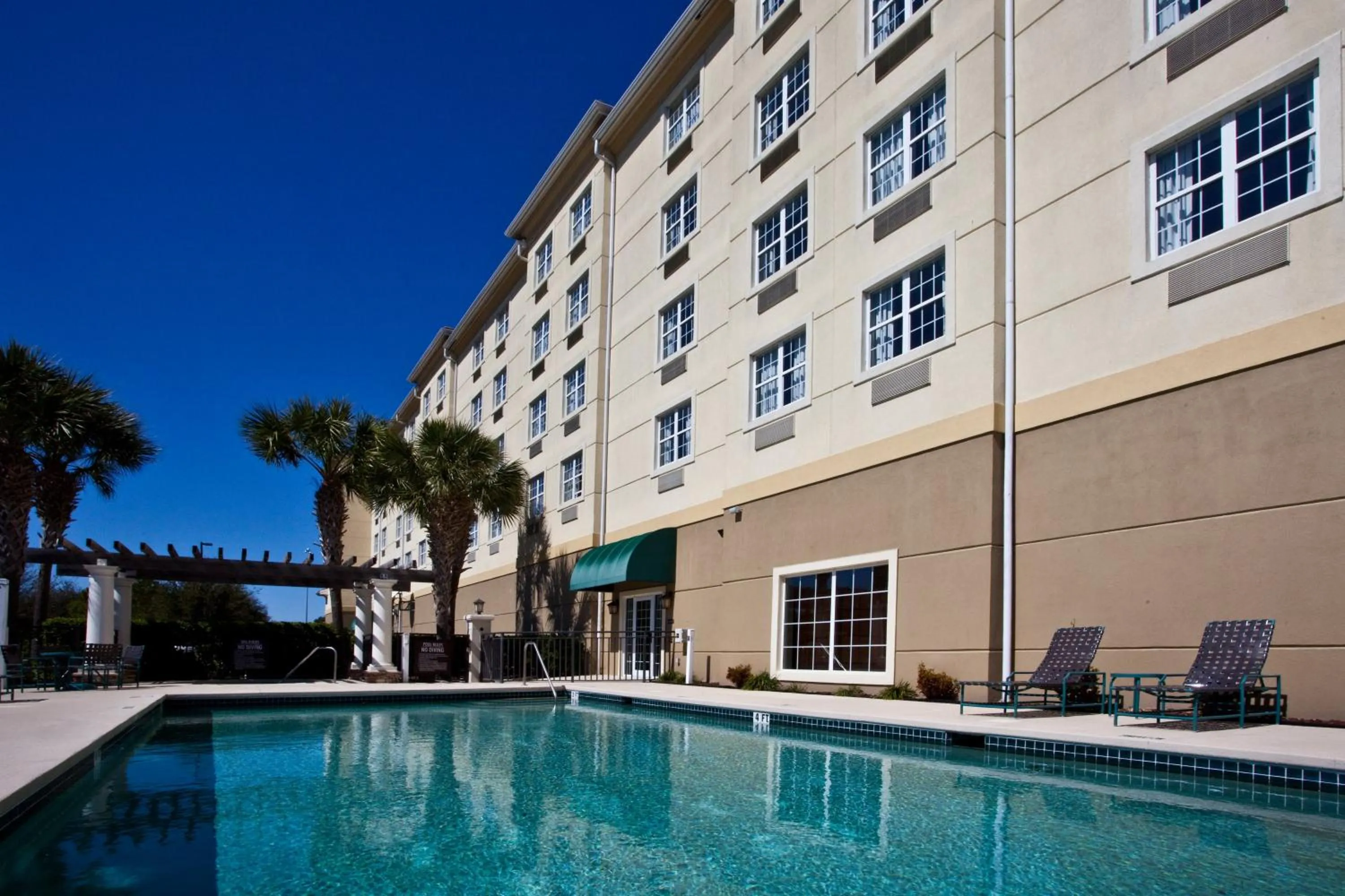 Swimming pool in EVEN Hotels Sarasota-Lakewood Ranch by IHG