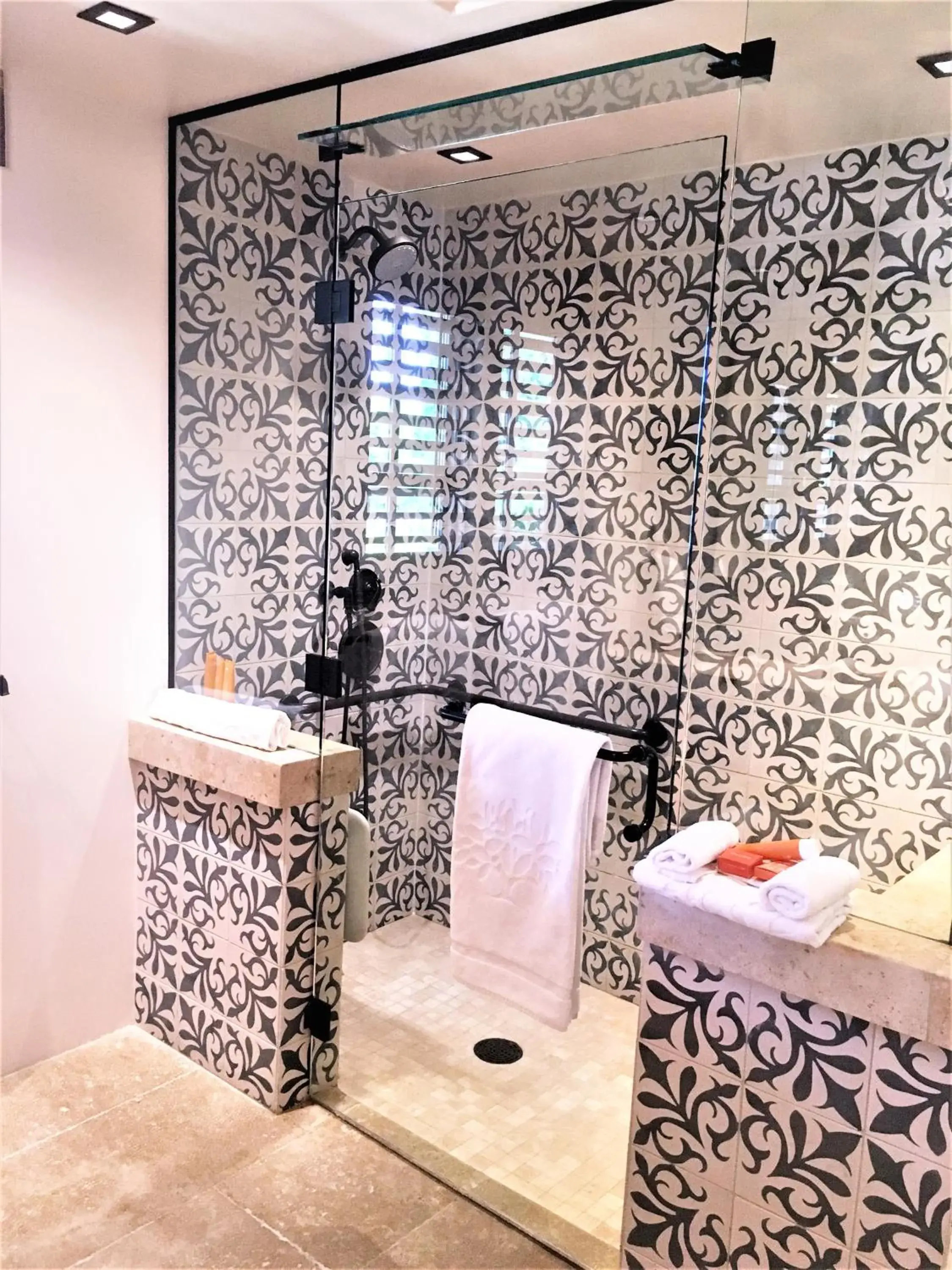 Studio - Disability Access in Rancho Valencia Resort and Spa Studio - Disability Access in Rancho Valencia Resort and Spa