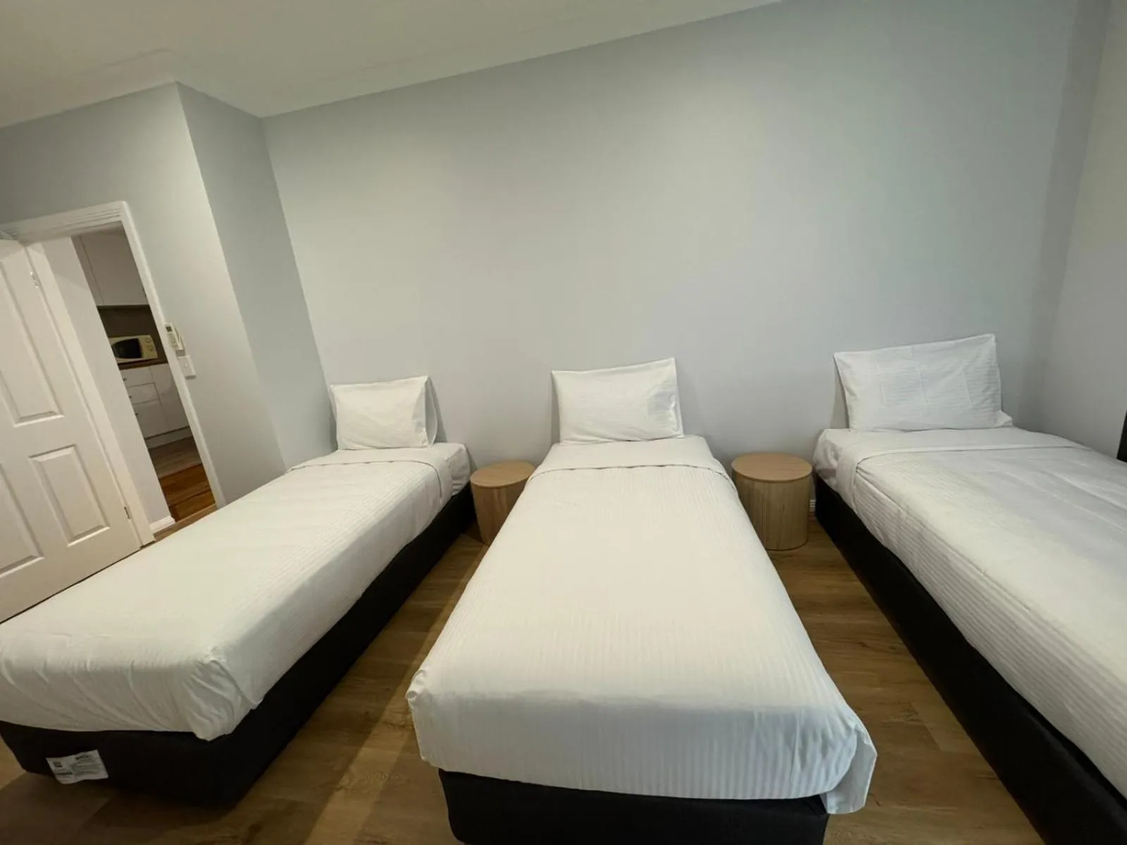 Bedroom, Bed in The Aston Motel Tamworth