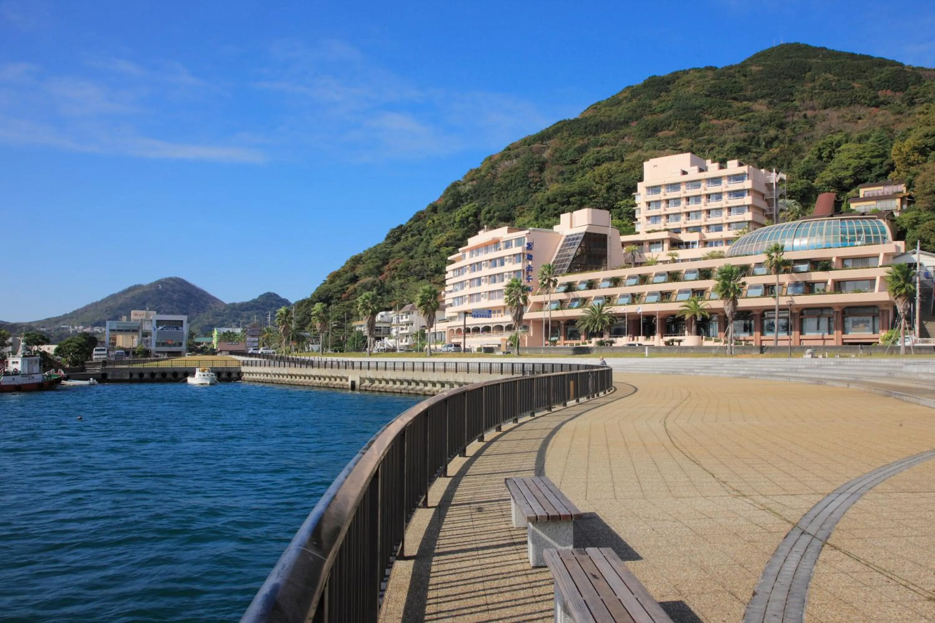 Facade/entrance in Kurofune Hotel