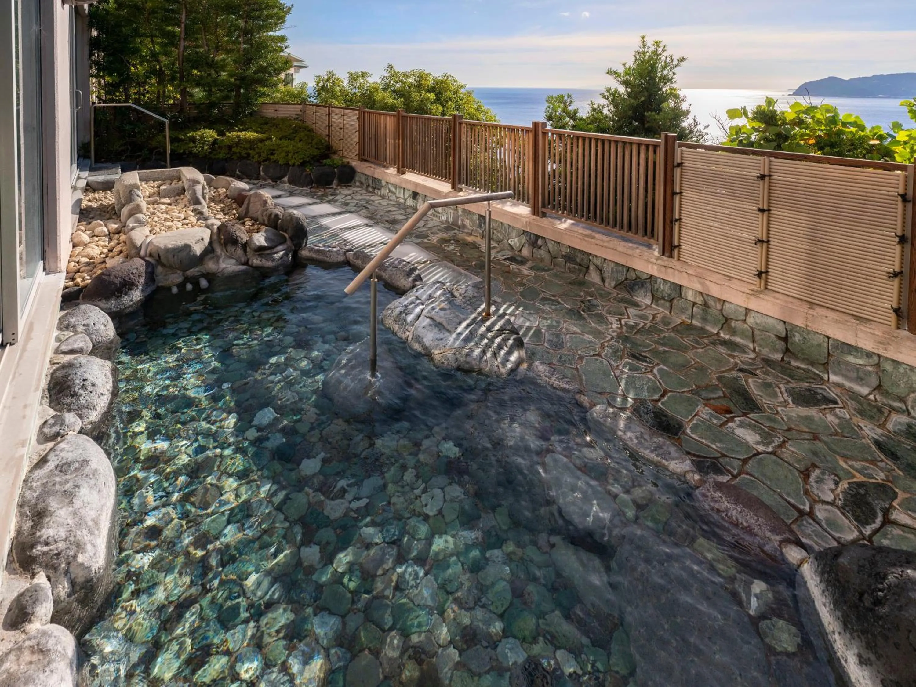 Open Air Bath in Hotel New Akao