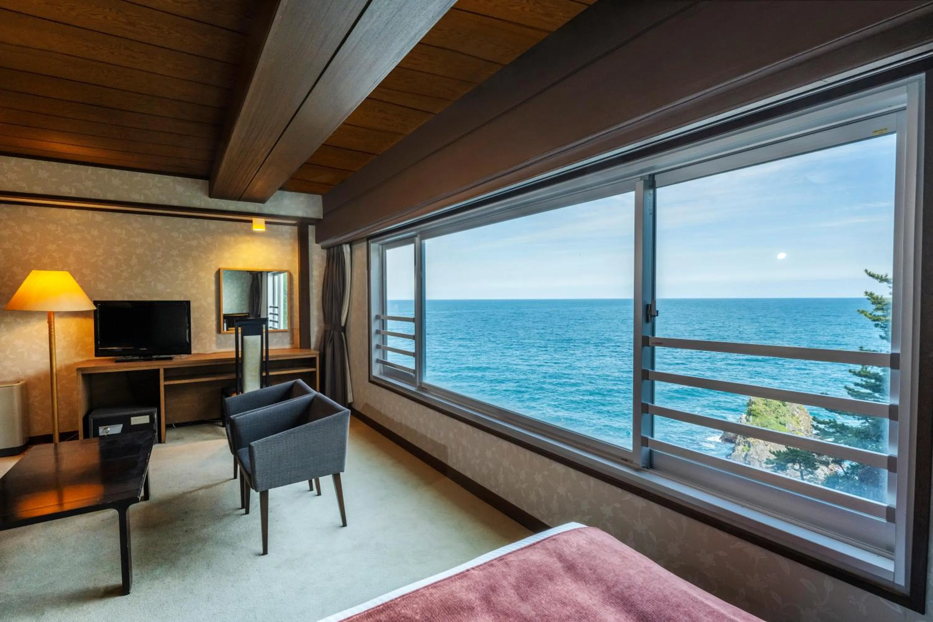 Photo of the whole room in Hotel New Akao