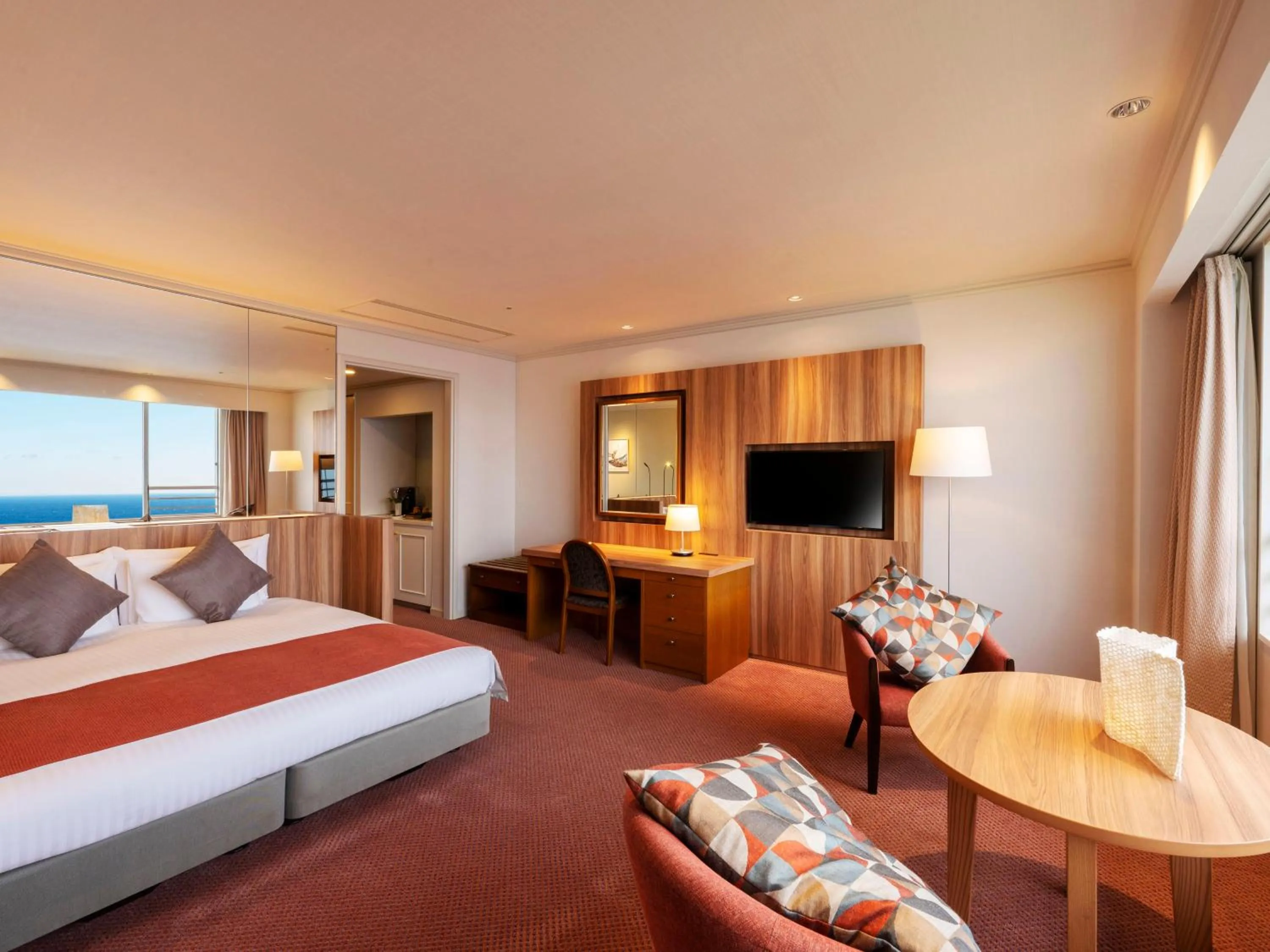 Photo of the whole room, Bed in Hotel New Akao