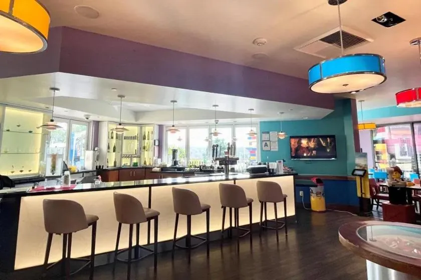 Restaurant/places to eat in LEGOLAND California Hotel and Castle Hotel