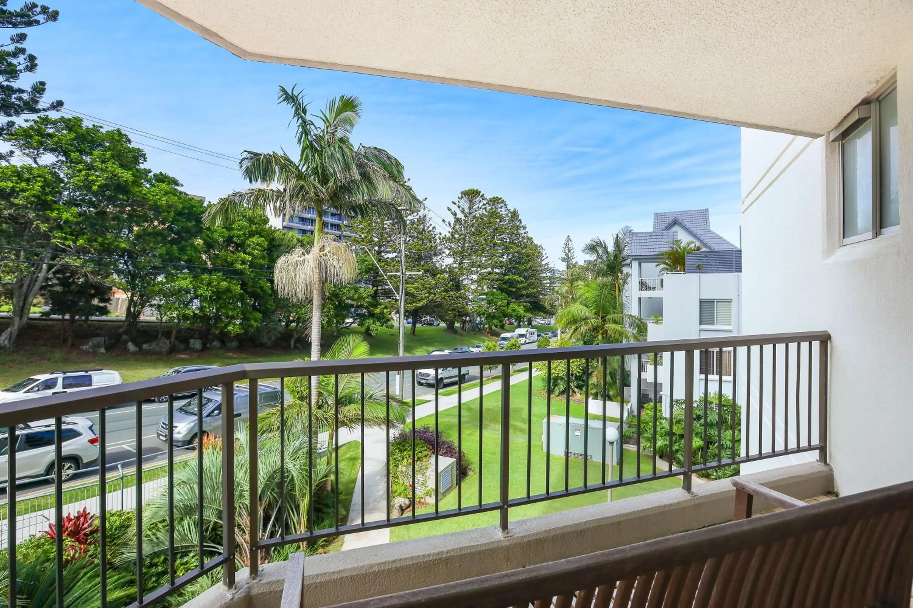 Balcony/Terrace in Rainbow Commodore Coolangatta