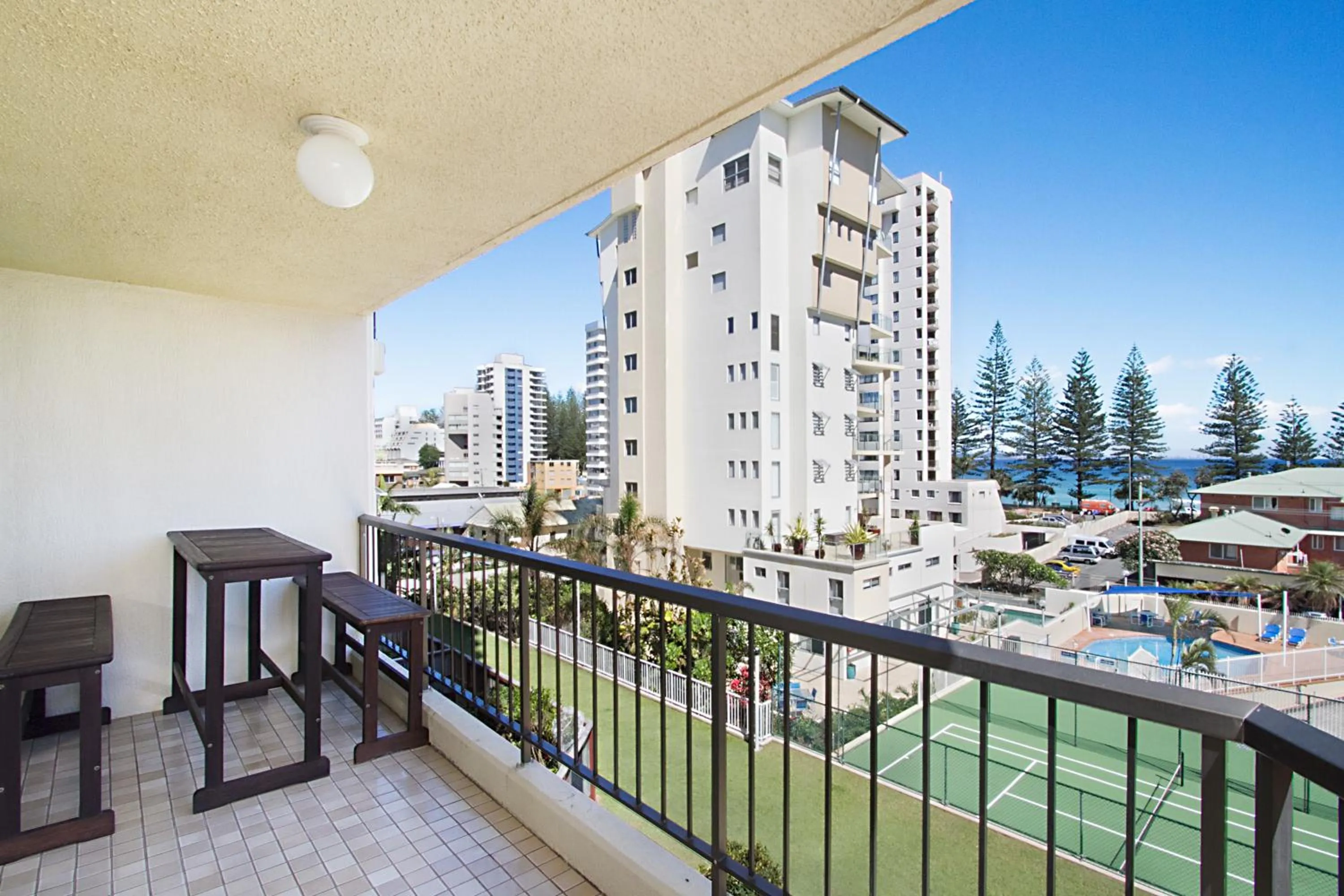Patio in Rainbow Commodore Coolangatta